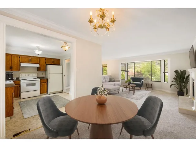 2235 152A STREET, Surrey 4