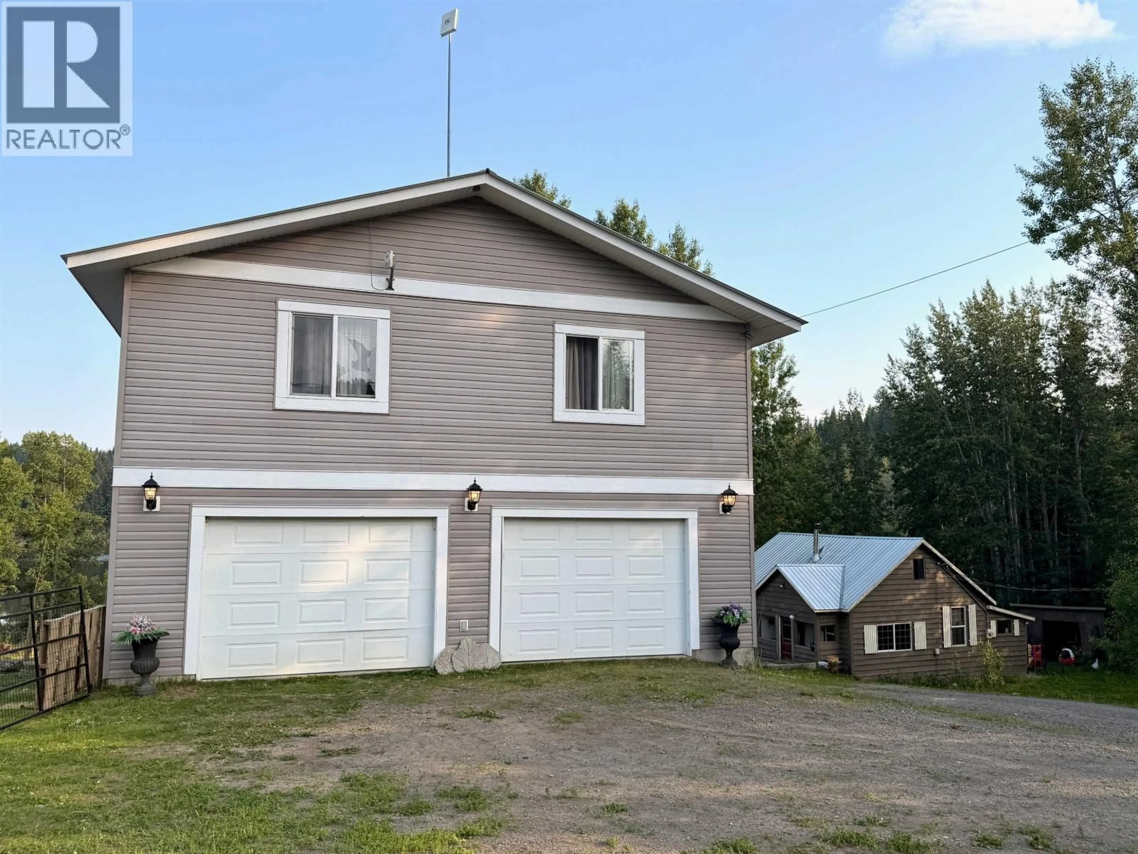 Unknown for 7566 BRIDGE LAKE BUSINESS ROUTE, 100 Mile House British Columbia V0K1E0