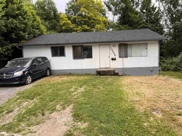 13256 SHAKESPEARE PLACE, Surrey 2