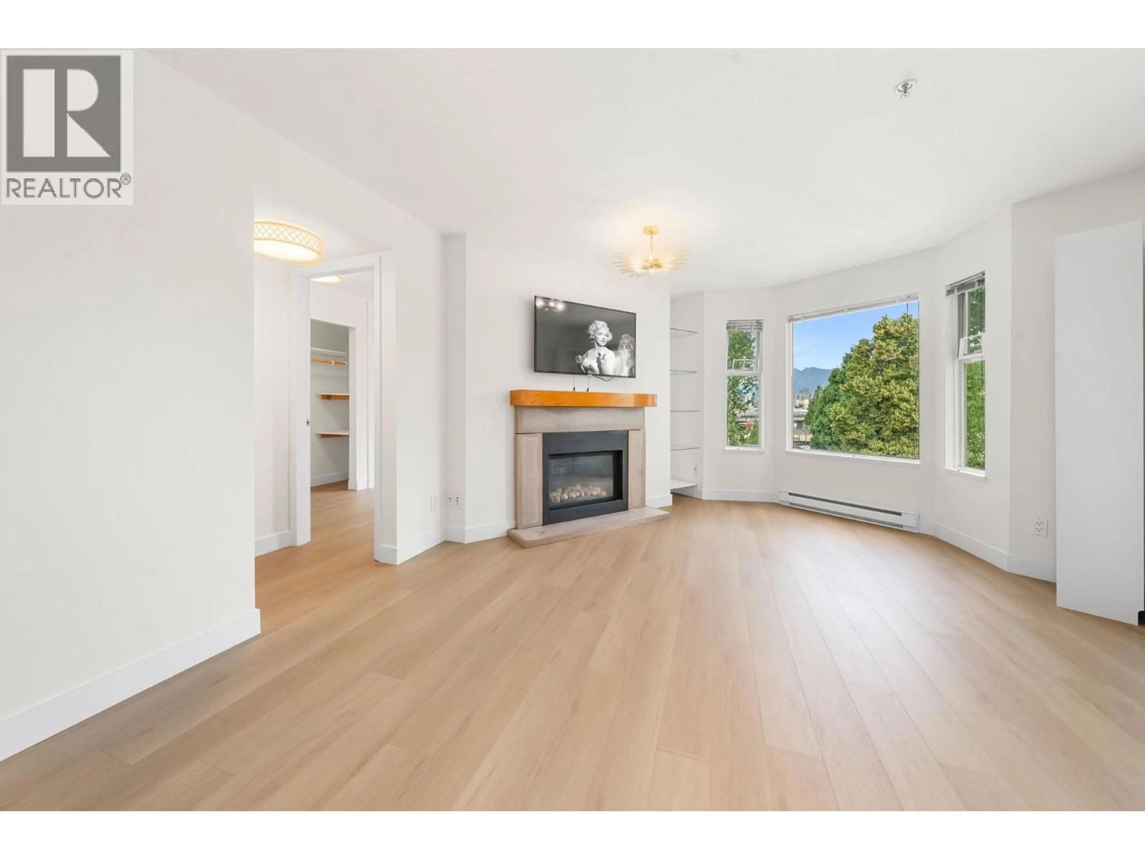 Unknown for 404 - 1562 5TH AVENUE, Vancouver British Columbia V6J5H9