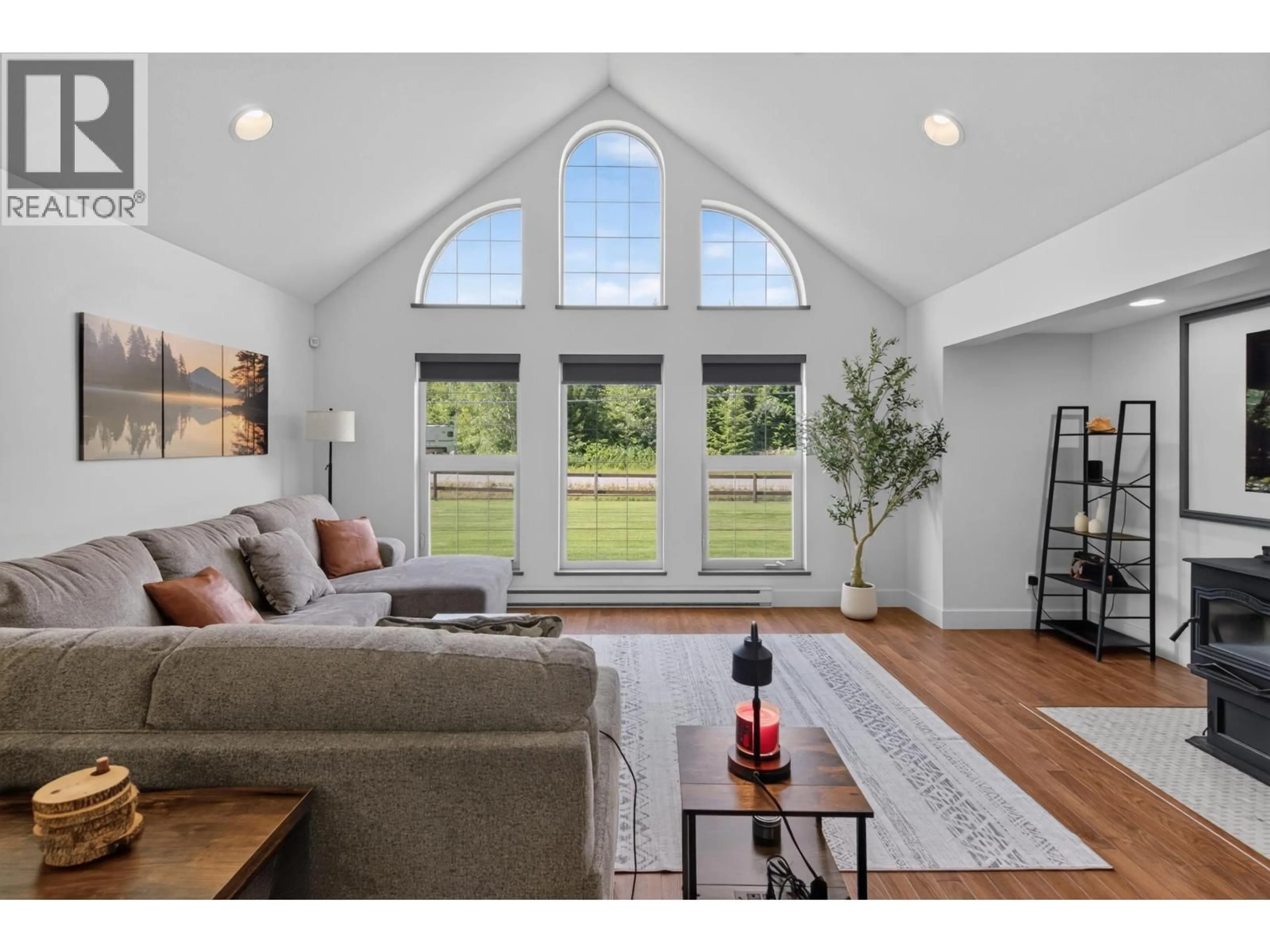 Living room with furniture, unknown for 26 BLUEBERRY AVENUE, Kitimat British Columbia V8C2S7
