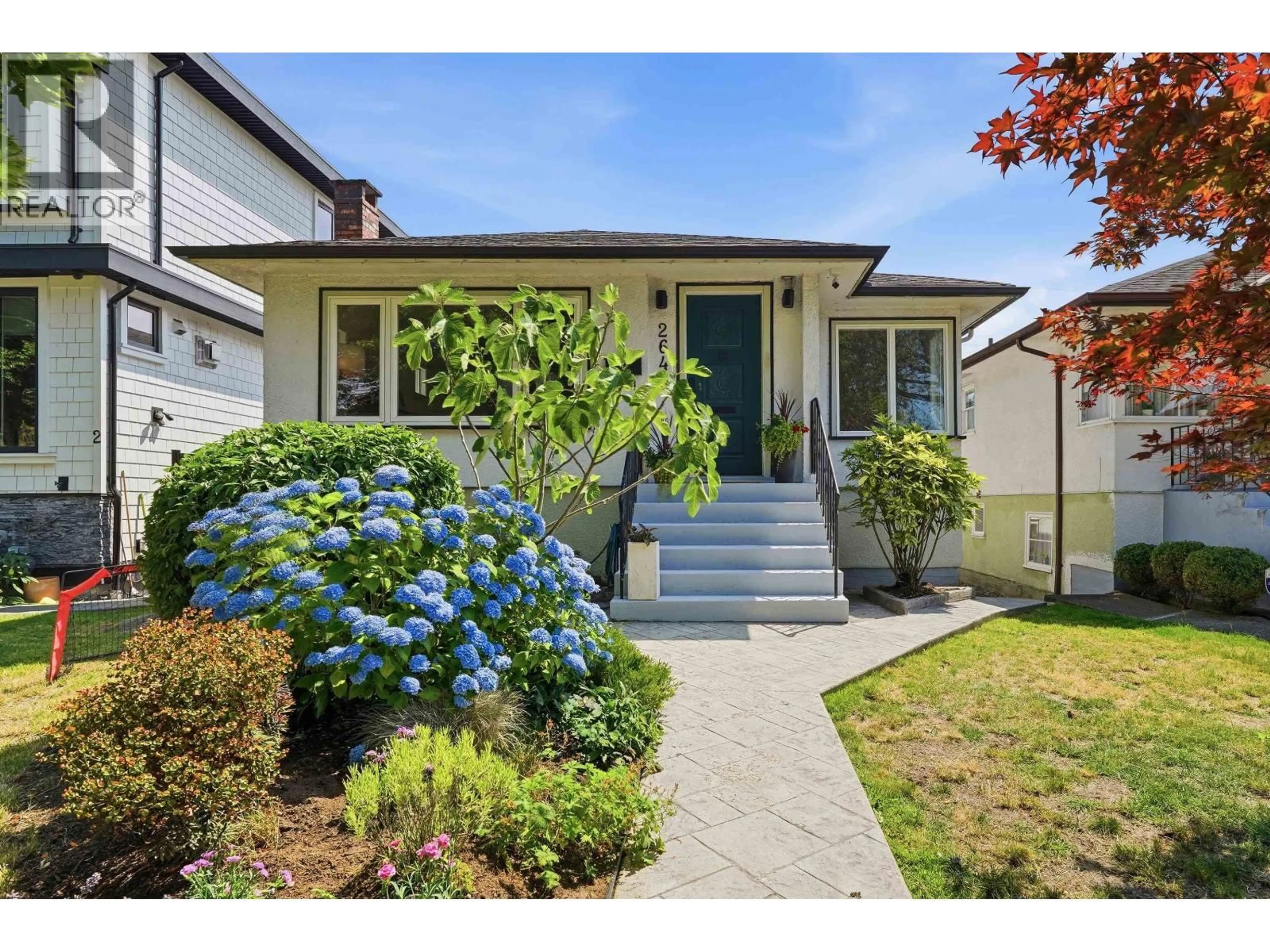 Unknown for 2640 VENABLES STREET, Vancouver British Columbia V5K2R3