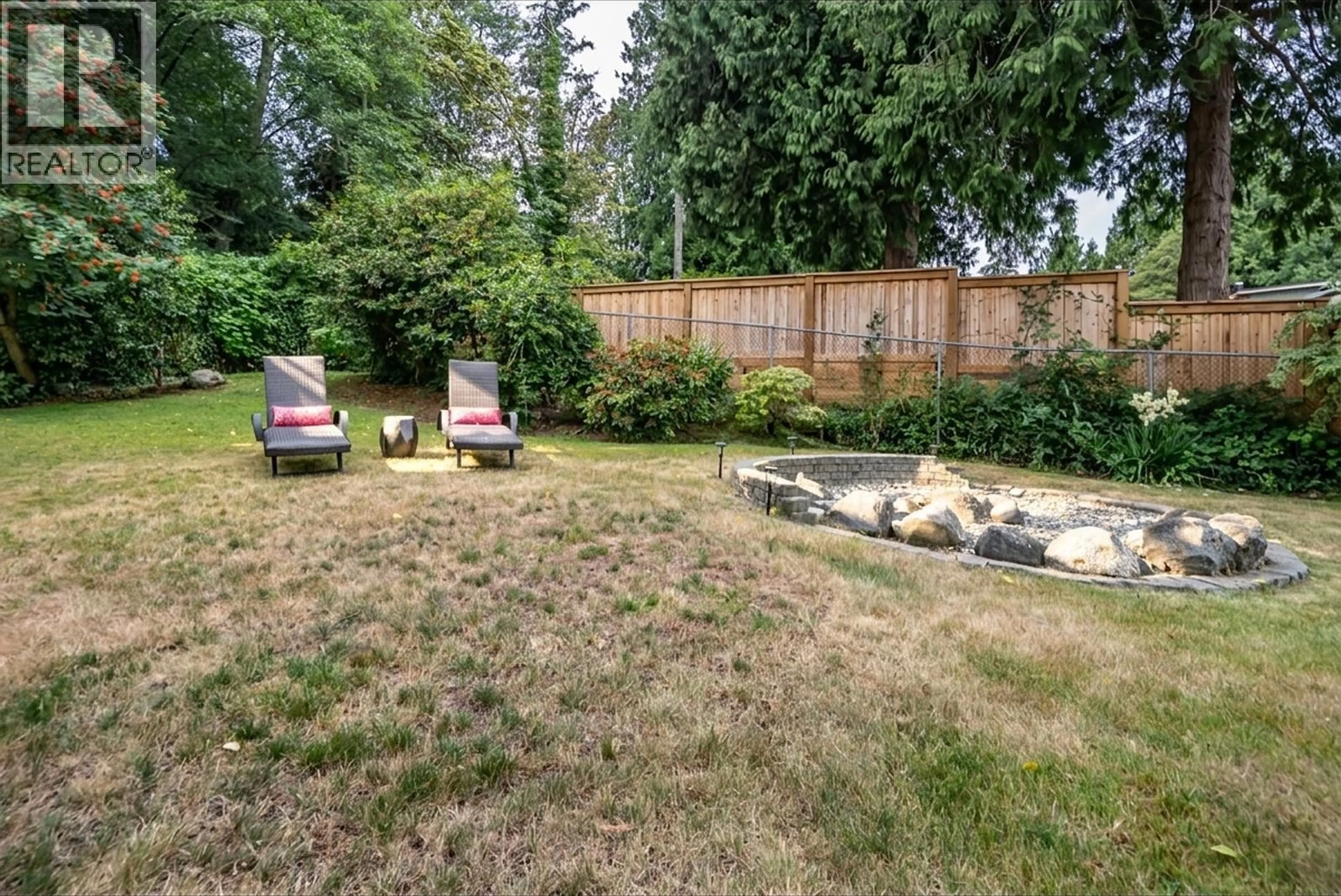 Patio, unknown for 4998 8A AVE AVENUE, Delta British Columbia V4M1T1
