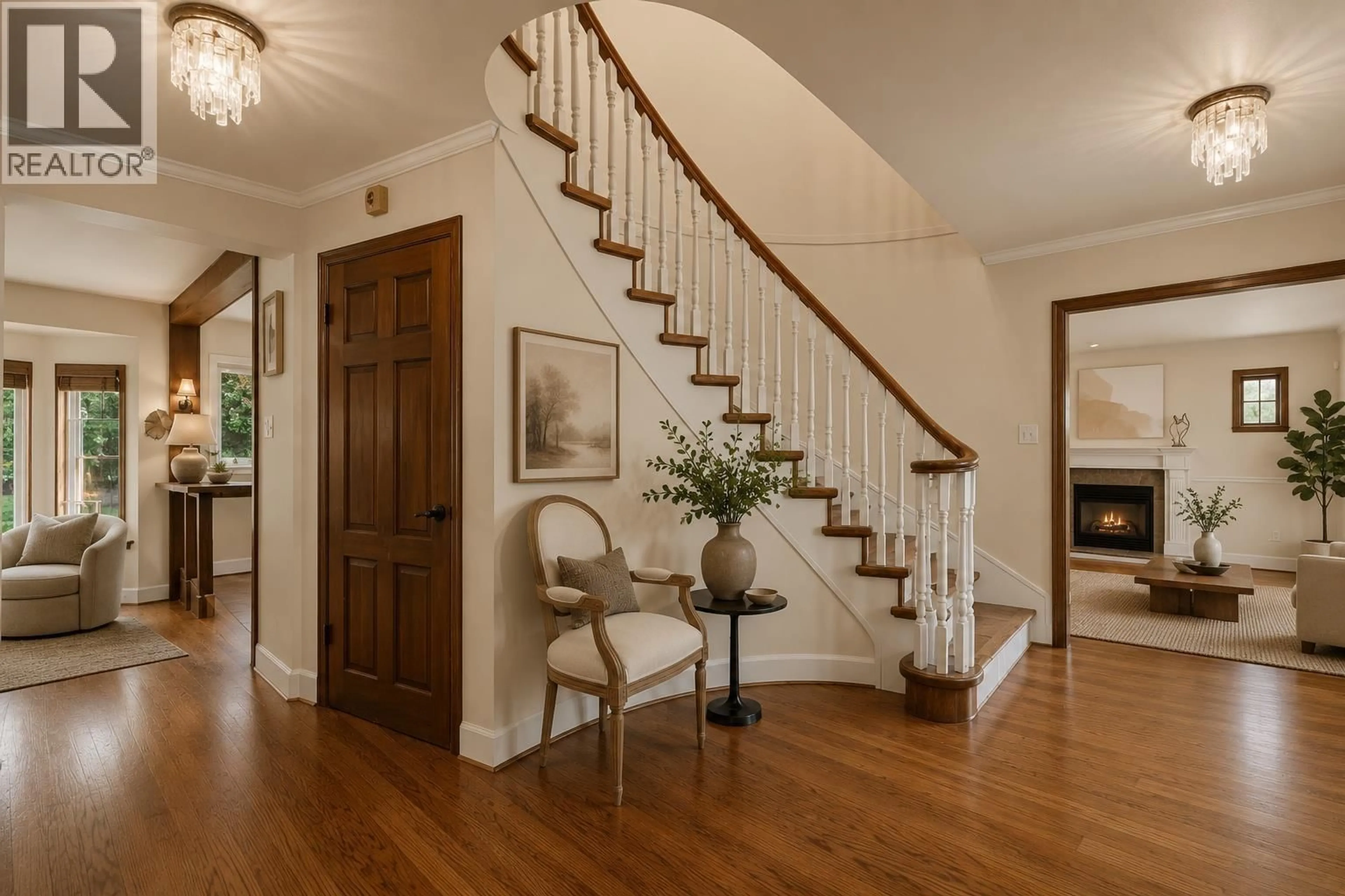 Indoor entryway for 462 CONNAUGHT DRIVE, Delta British Columbia V4M3V8
