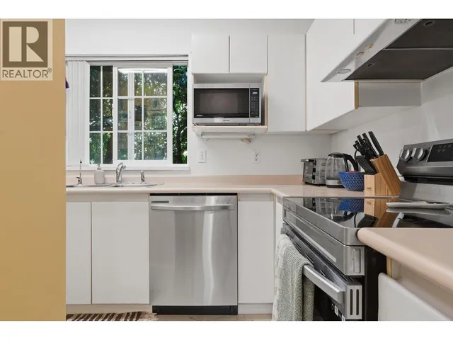 101 - 1189 WESTWOOD STREET, Coquitlam 2