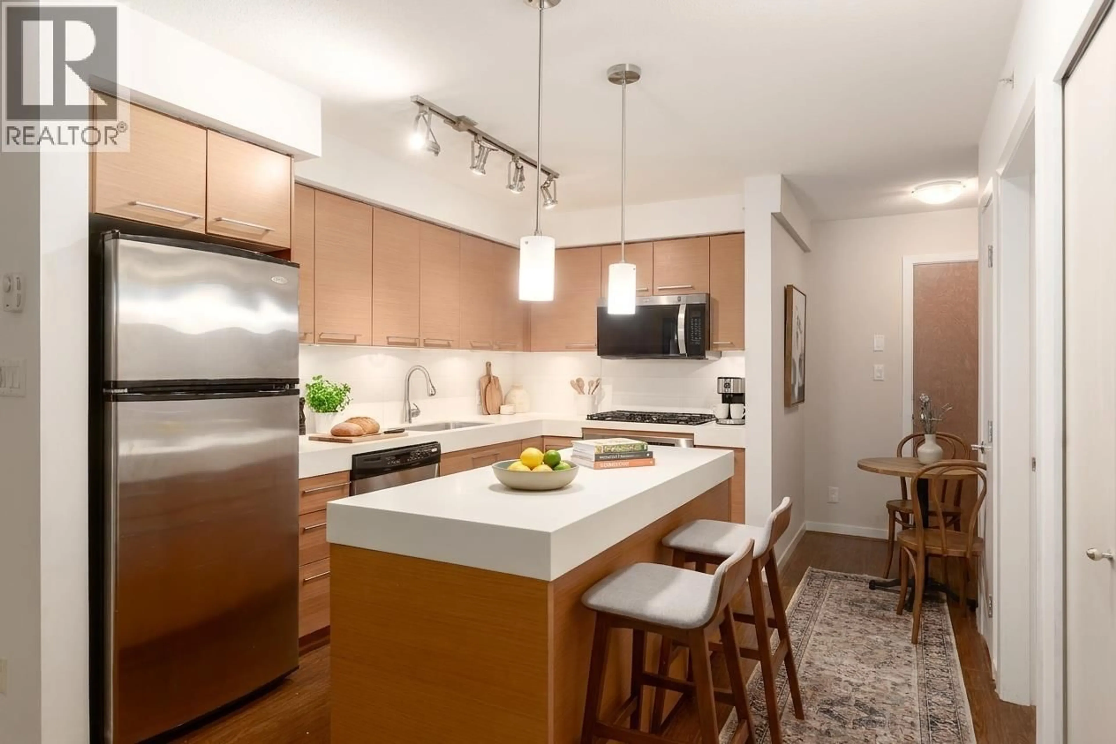 Open concept kitchen, unknown for 408 - 2770 SOPHIA STREET, Vancouver British Columbia V5T0A4