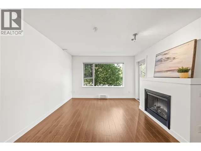 216 - 4728 DAWSON STREET, Burnaby 3