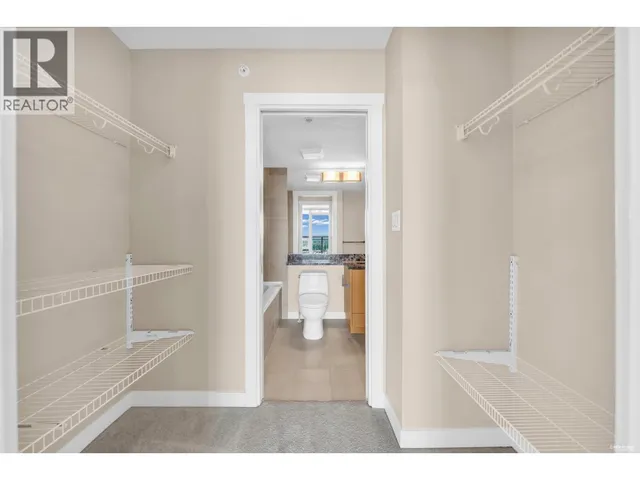 2805 - 2978 GLEN DRIVE, Coquitlam 3