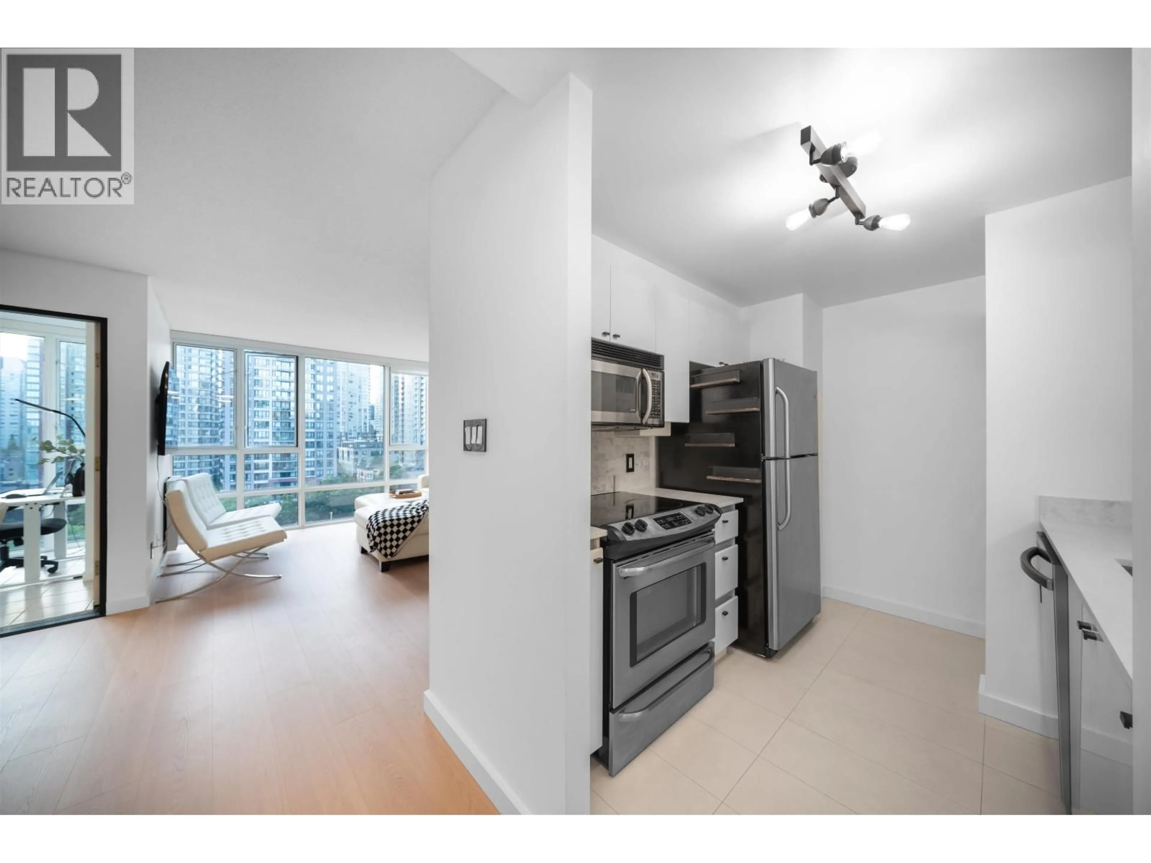 Standard kitchen, unknown for 1505 - 930 CAMBIE STREET, Vancouver British Columbia V6B5X6