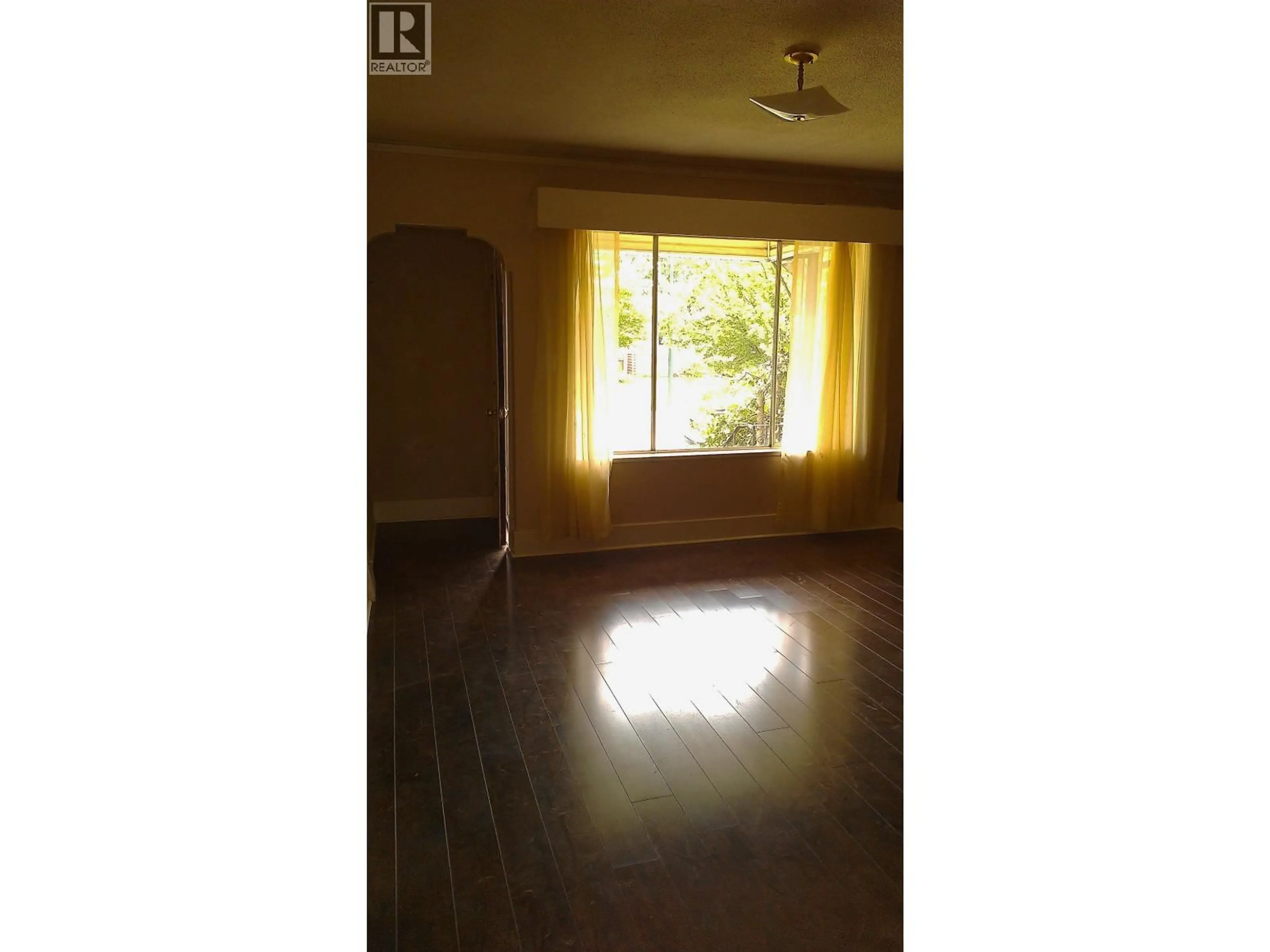 A pic of a room for 2561 MCGILL STREET, Vancouver British Columbia V5K1G9