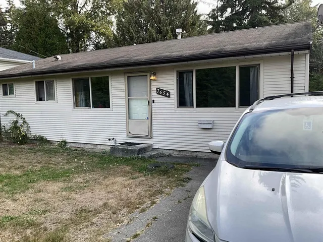 7654 126A STREET, Surrey 2