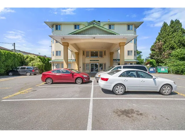 401 - 46777 YALE ROAD, Chilliwack 3