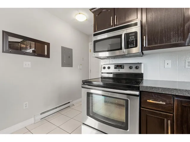401 - 46777 YALE ROAD, Chilliwack 5