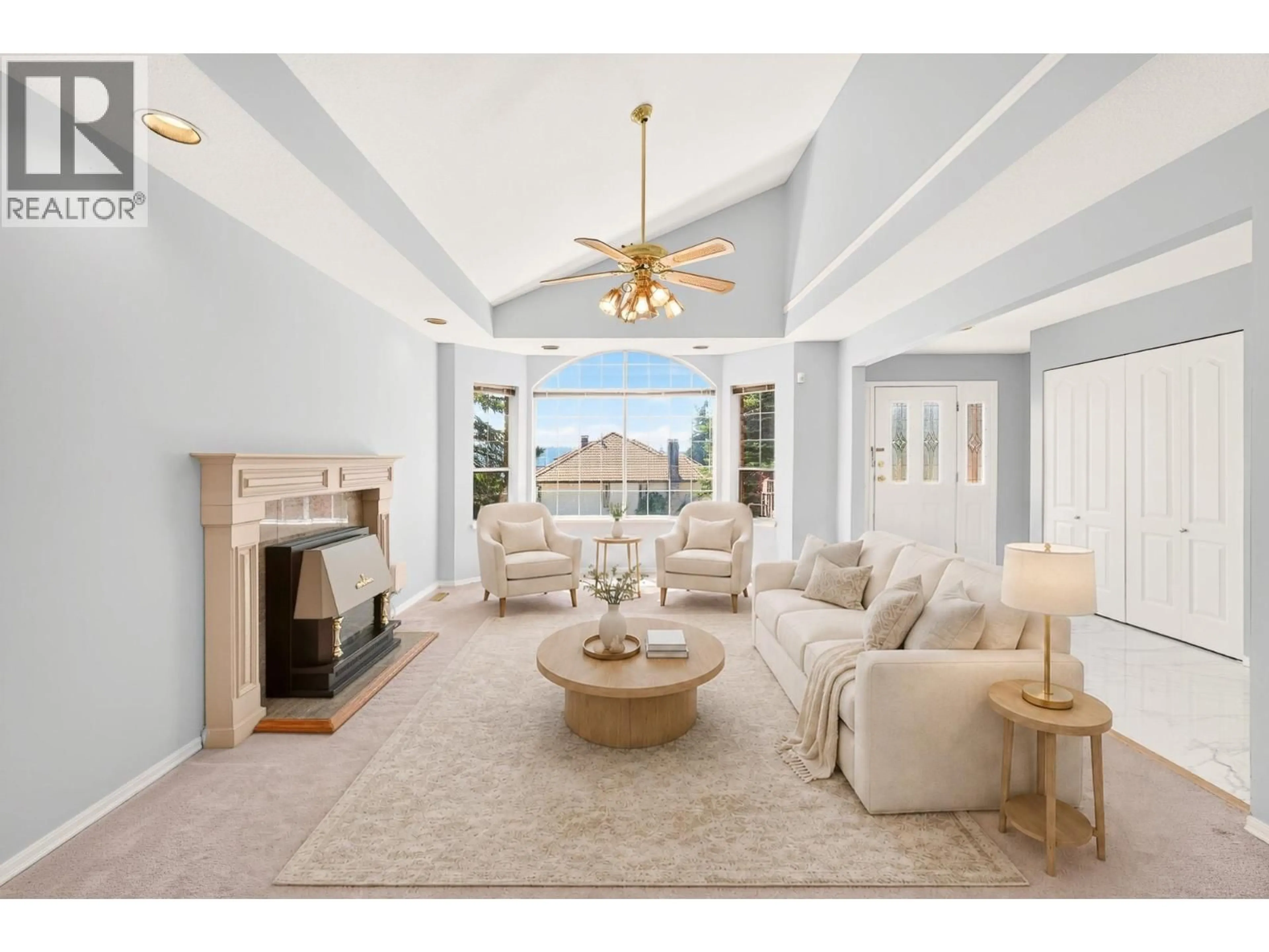 Living room with furniture, unknown for 1237 DURANT DRIVE, Coquitlam British Columbia V3B6Y4
