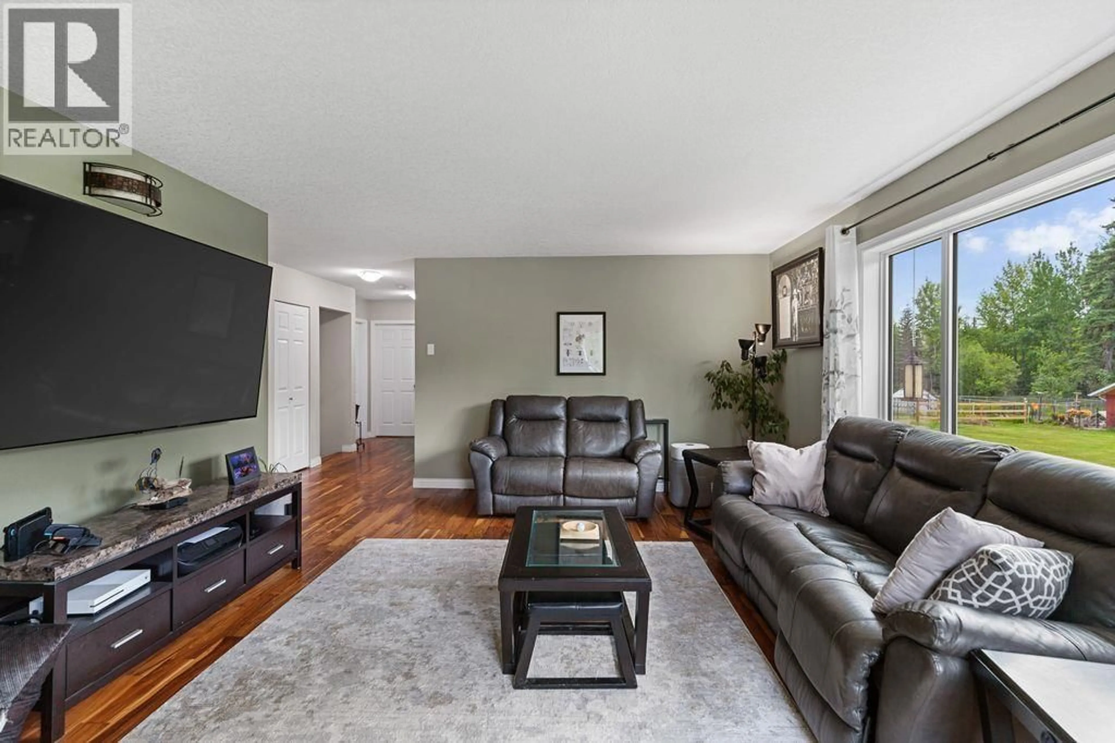 Living room with furniture, unknown for 8912 SYKES ROAD, Prince George British Columbia V2N6N4