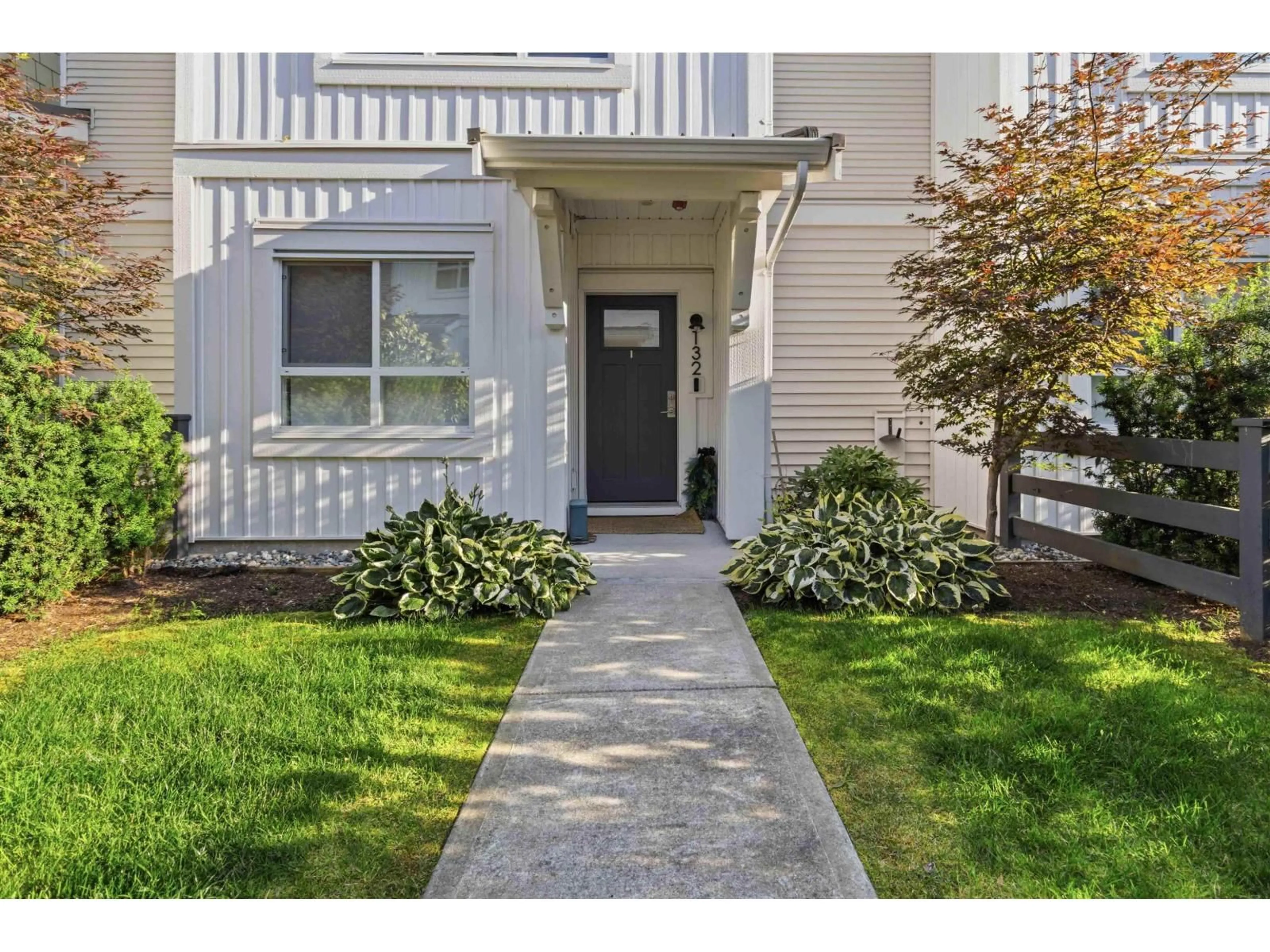 Indoor entryway for 132 - 8335 NELSON STREET, Mission British Columbia V4S0E4