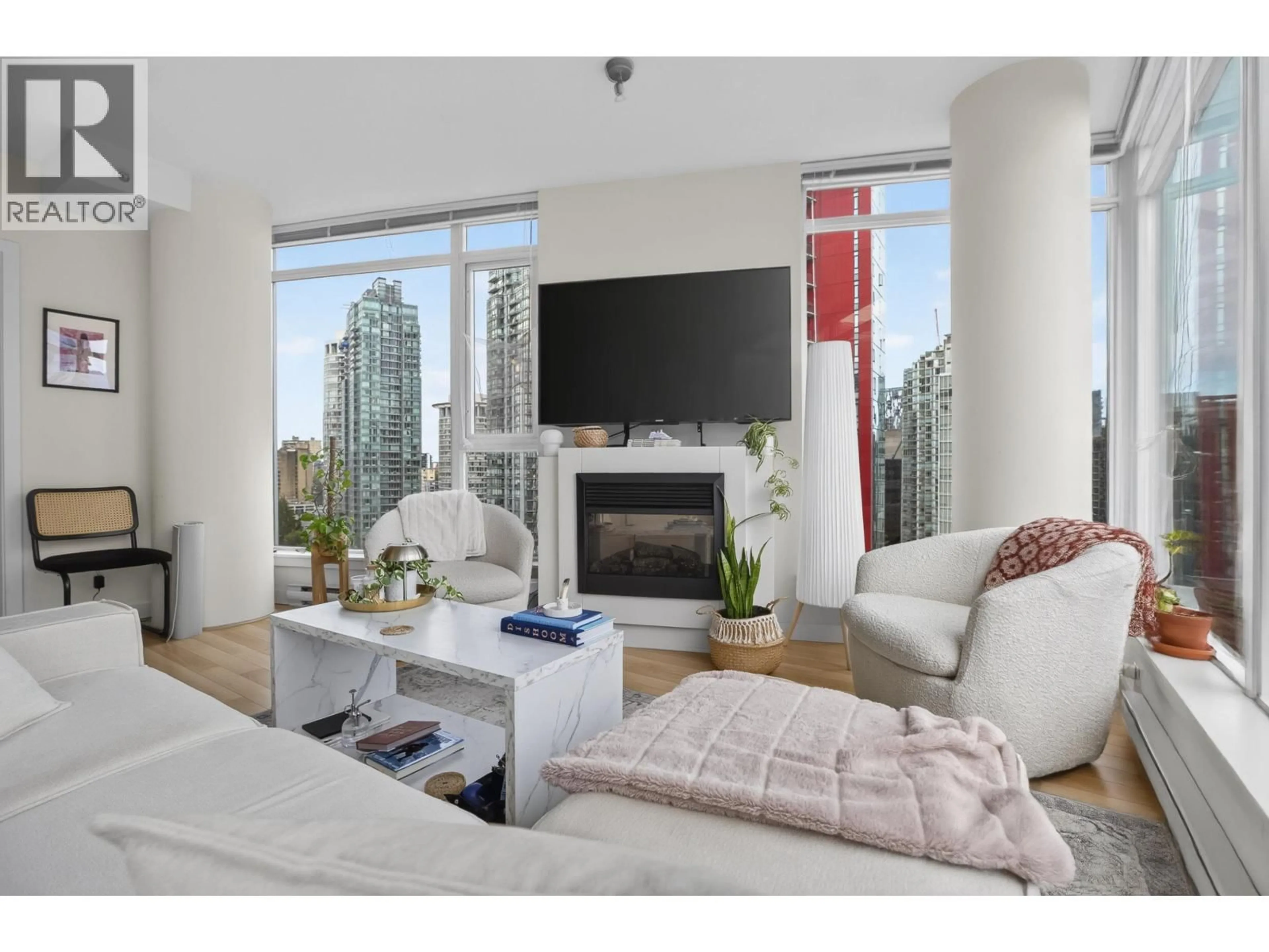 Living room with furniture, unknown for 2001 - 1188 PENDER STREET, Vancouver British Columbia V6E0A2