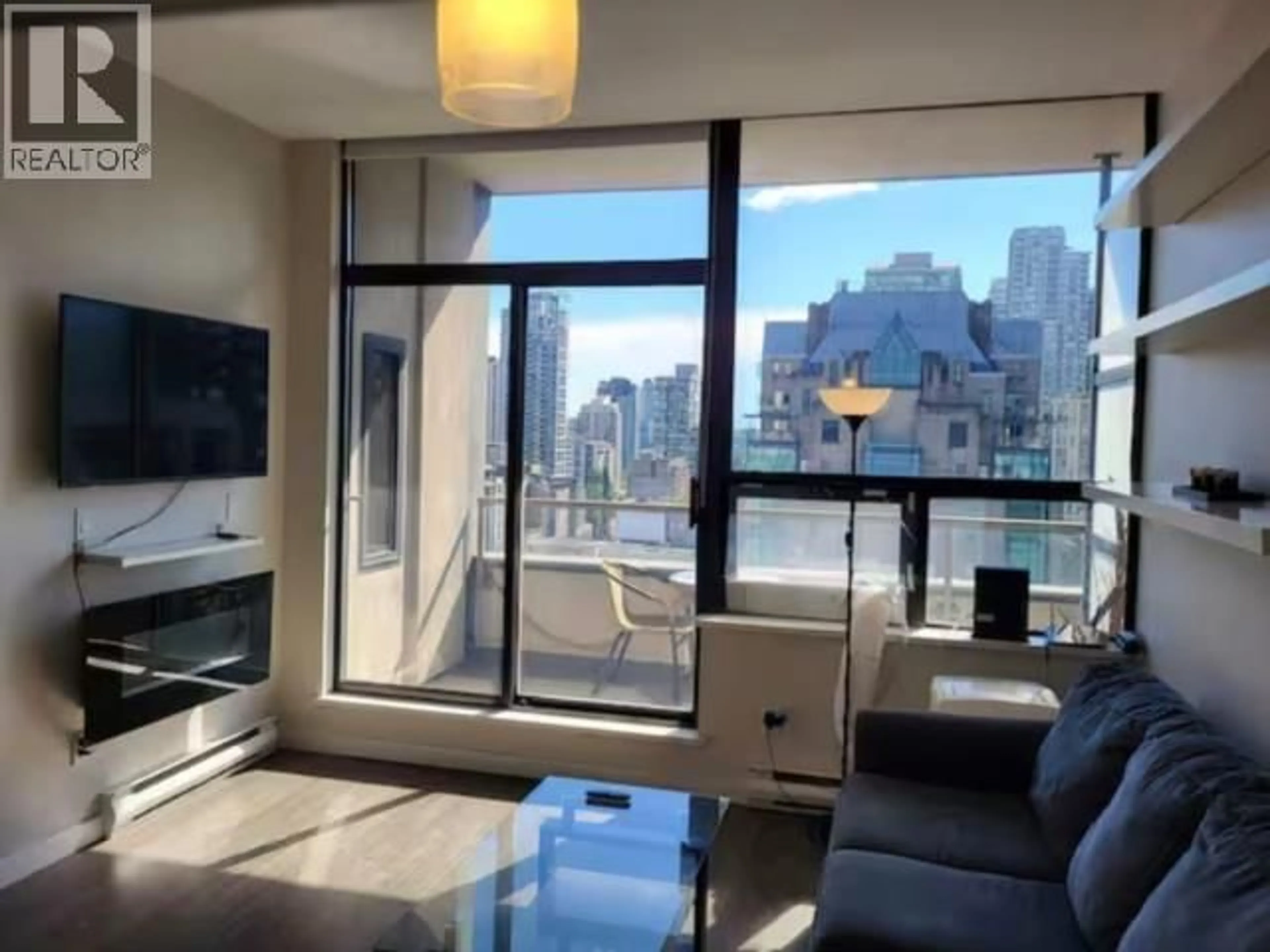 Living room with furniture, unknown for 909 - 1010 HOWE STREET, Vancouver British Columbia V6Z1P5
