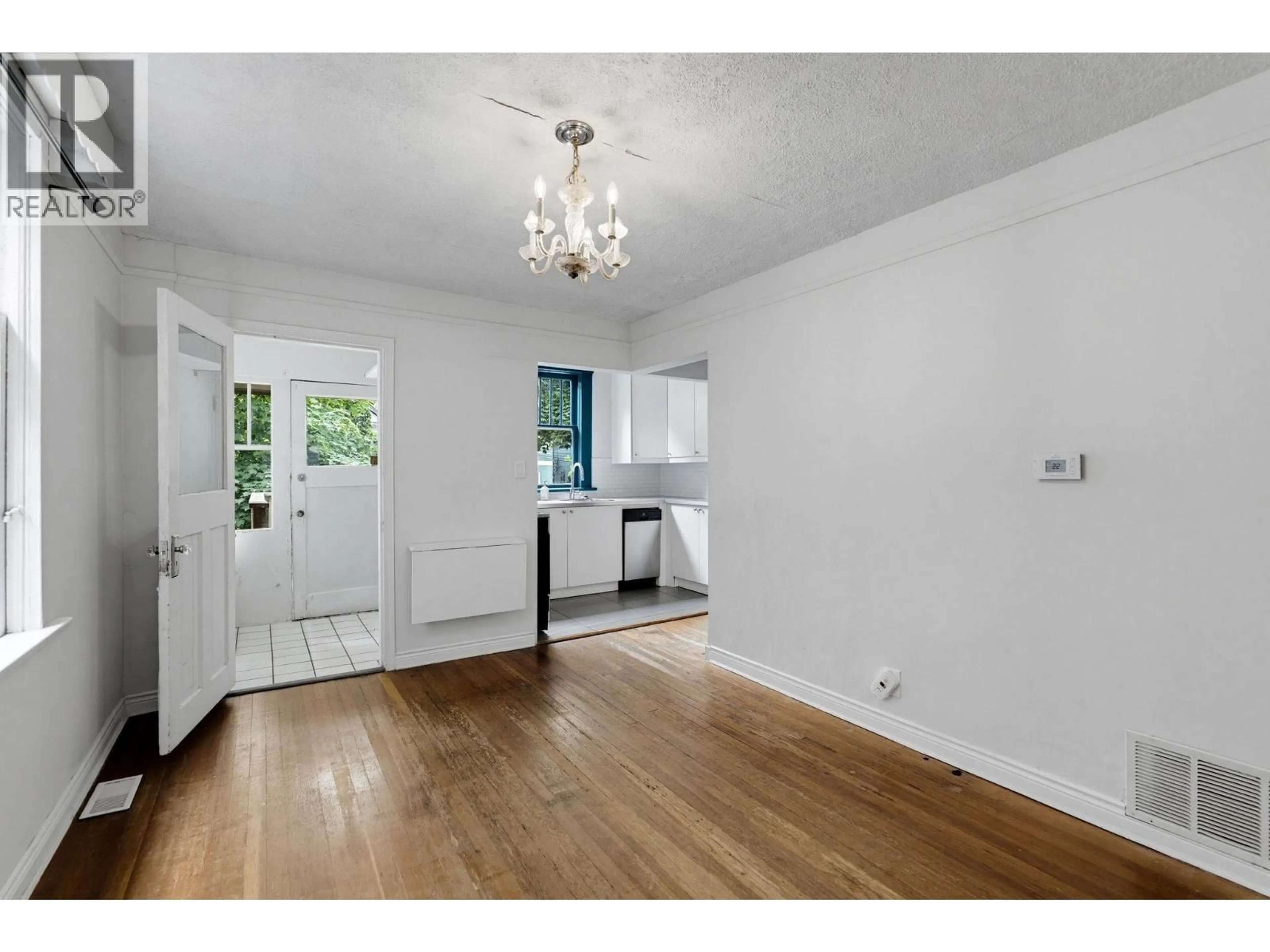 A pic of a room for 1924 KITCHENER STREET, Vancouver British Columbia V5L2W7