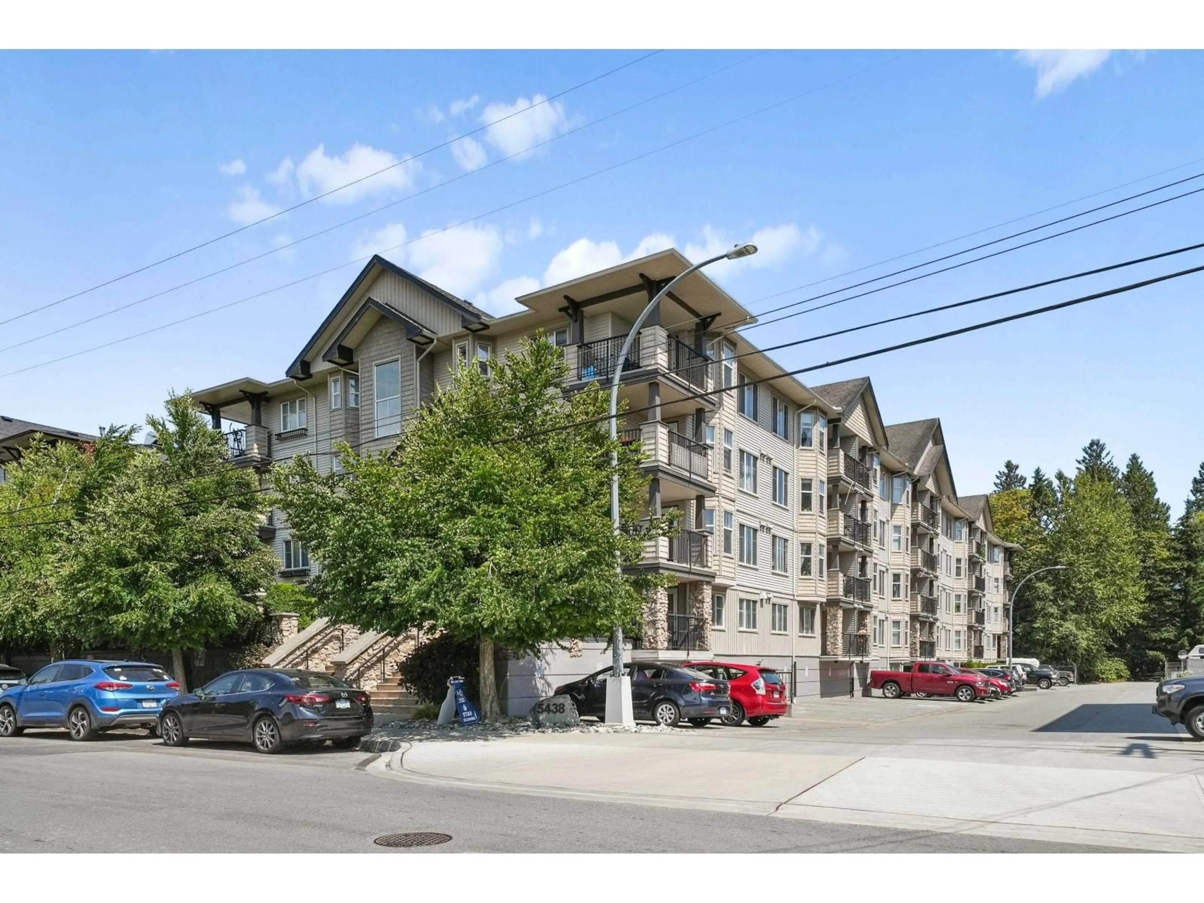 Unknown for 212 - 5438 198 STREET, Langley British Columbia V3A1G2