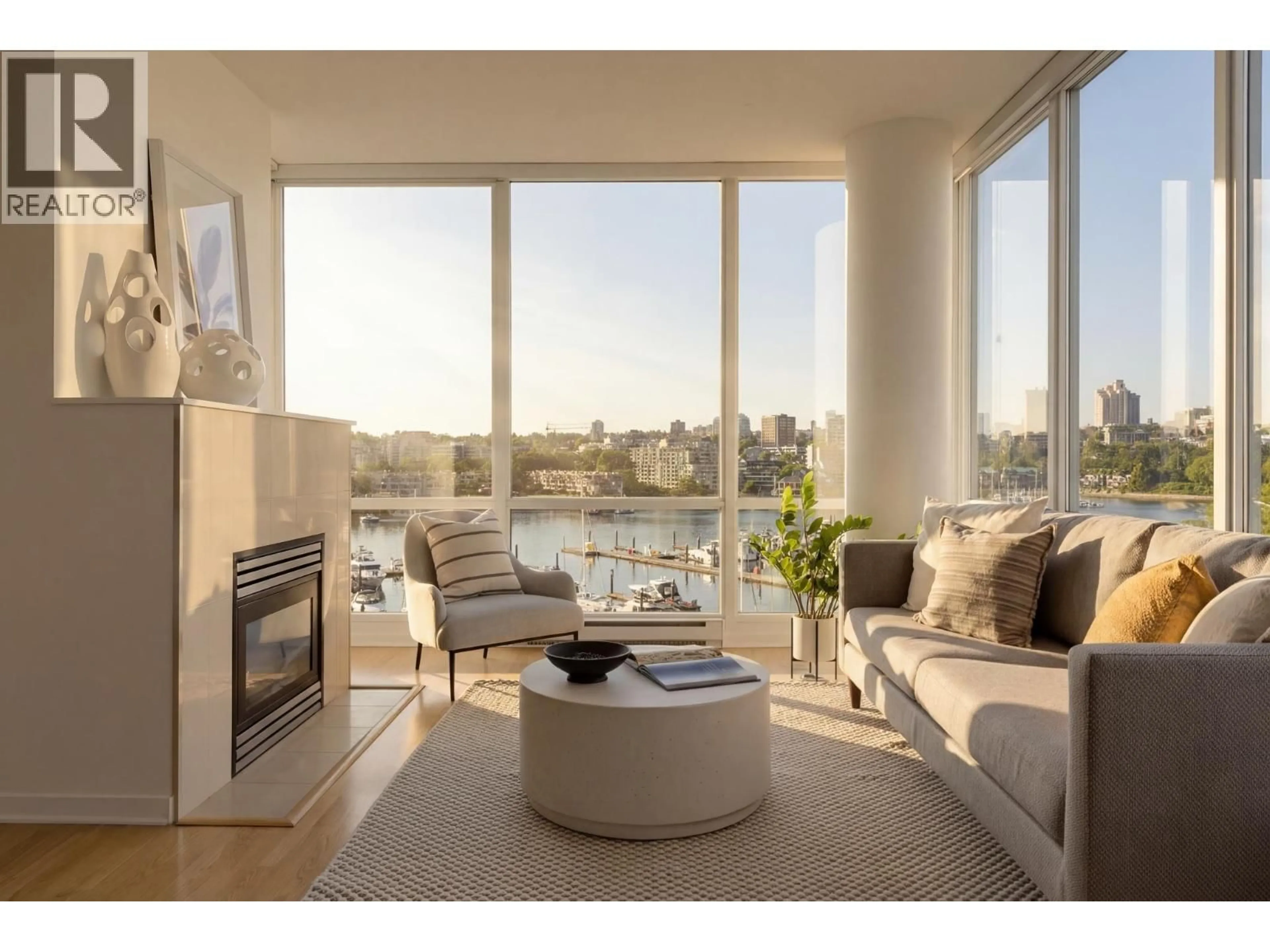 Living room with furniture, unknown for 702 - 1099 MARINASIDE CRESCENT, Vancouver British Columbia V6Z2Z3