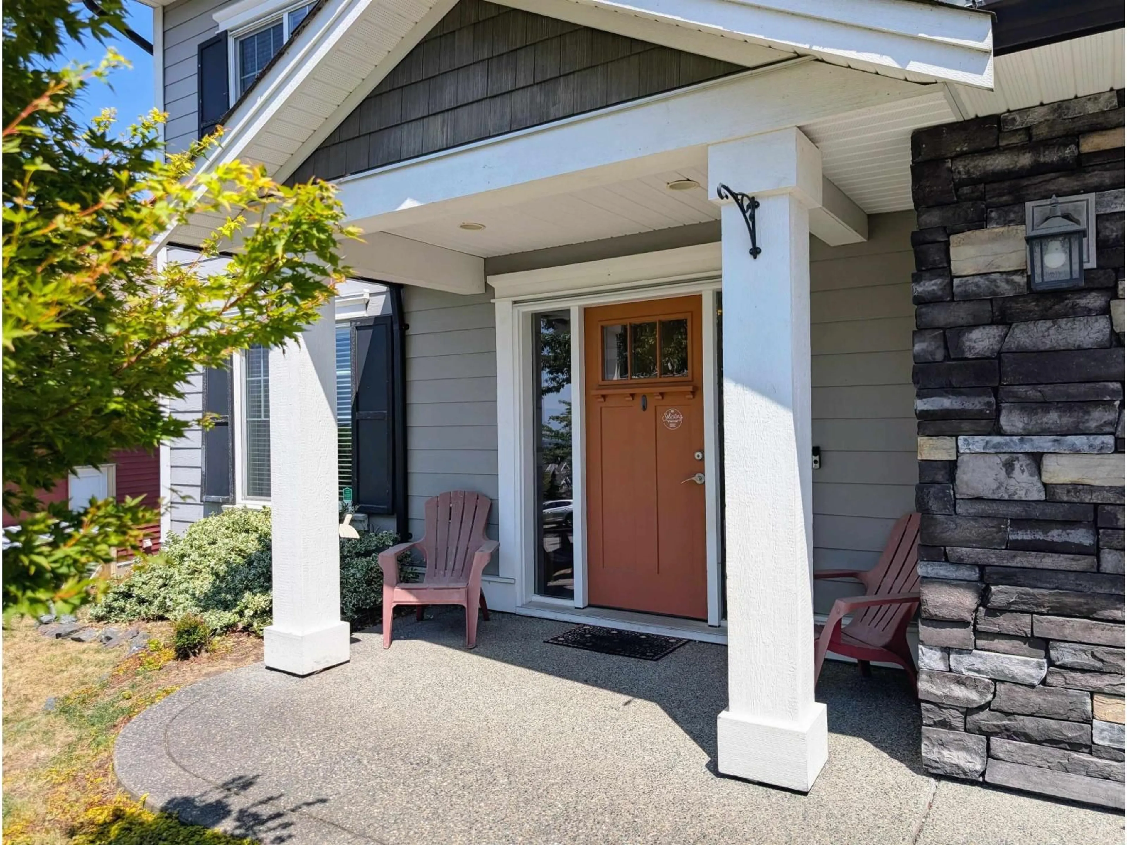Indoor entryway for 51143 SOPHIE CRESCENT, Chilliwack British Columbia V4Z0C1