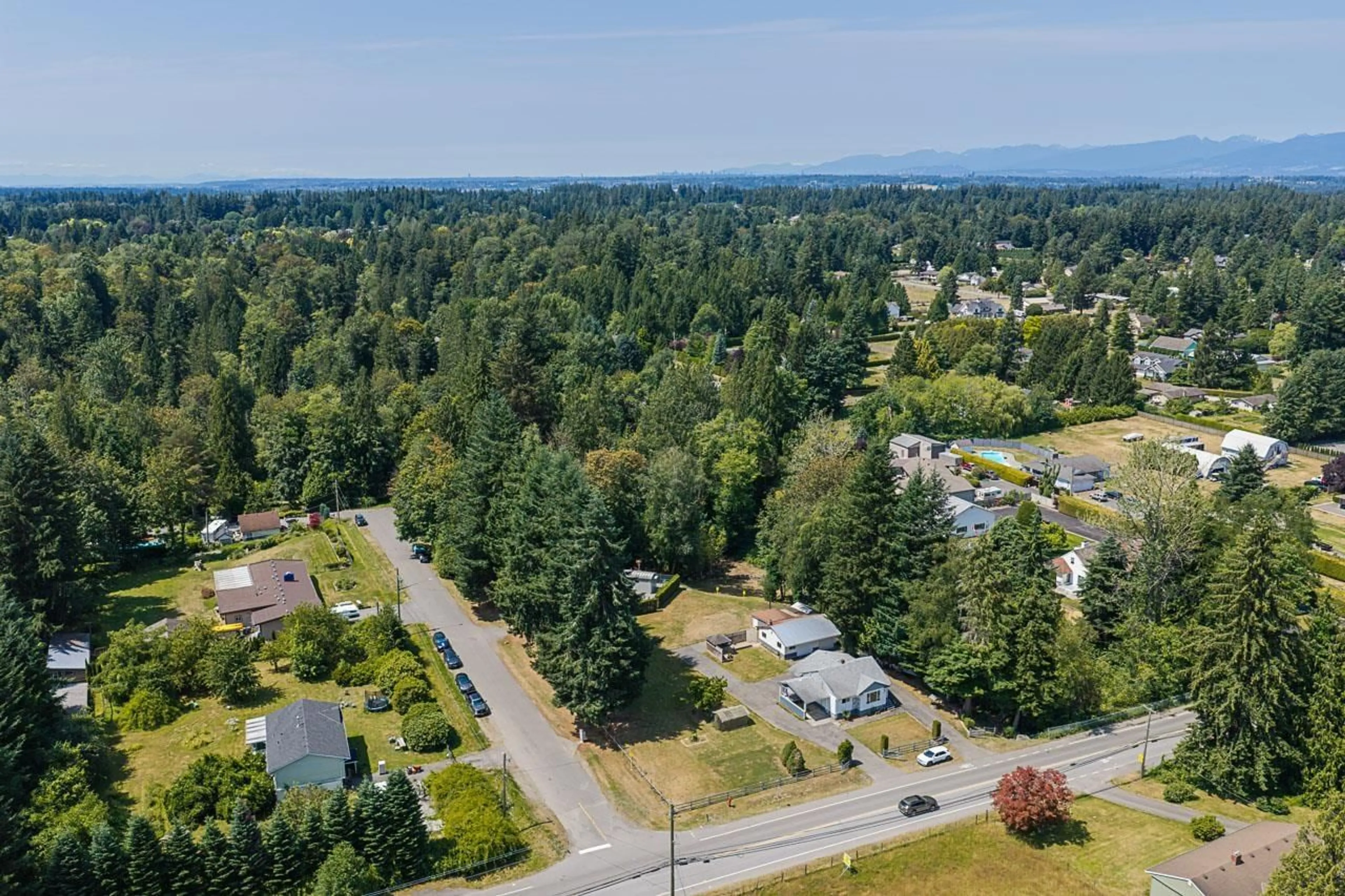 A pic from outside/outdoor area/front of a property/back of a property/a pic from drone, unknown for 4821 248 STREET, Langley British Columbia V4W1C8