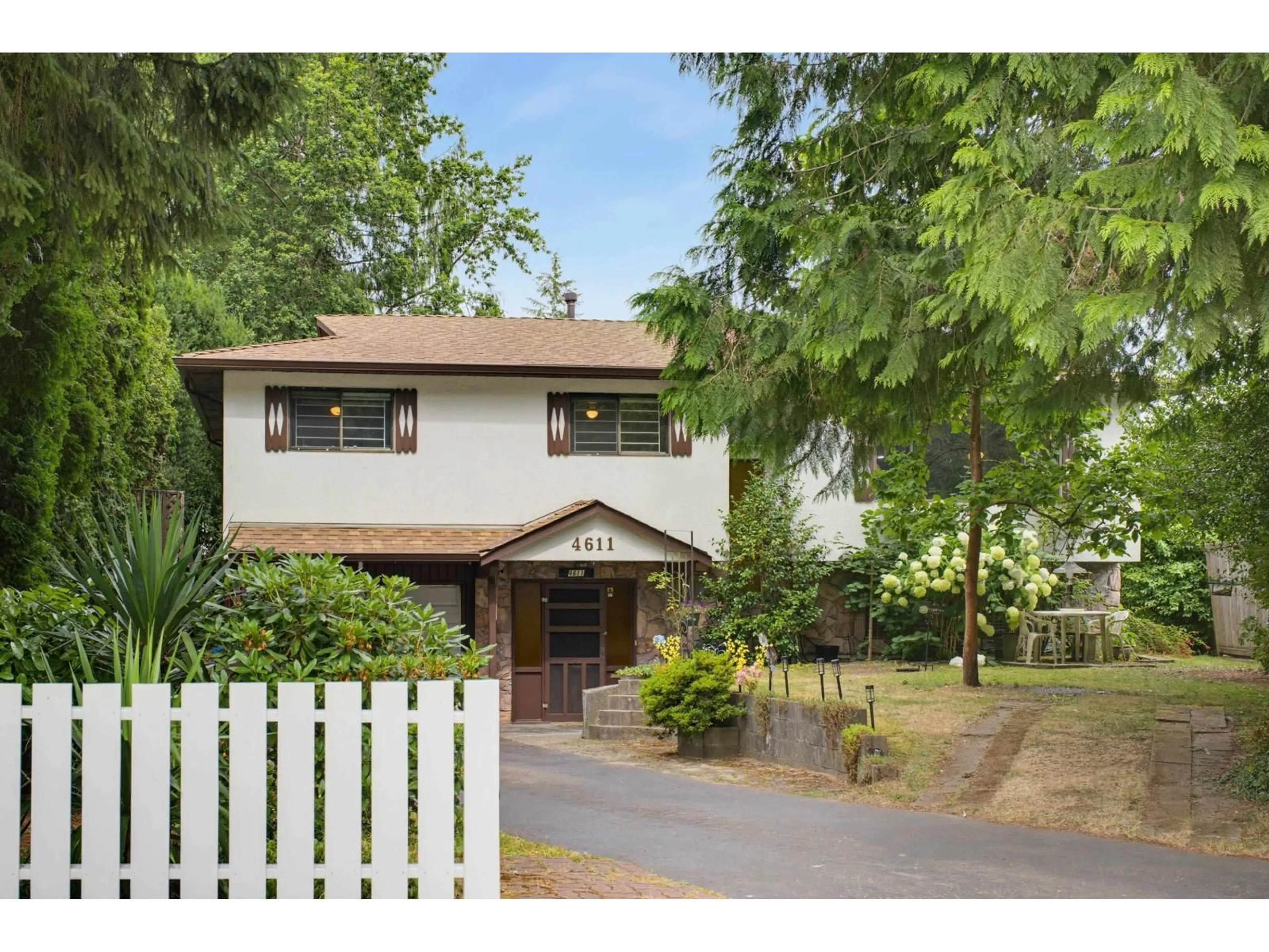 Unknown for 4611 203A STREET, Langley British Columbia V3A5W2