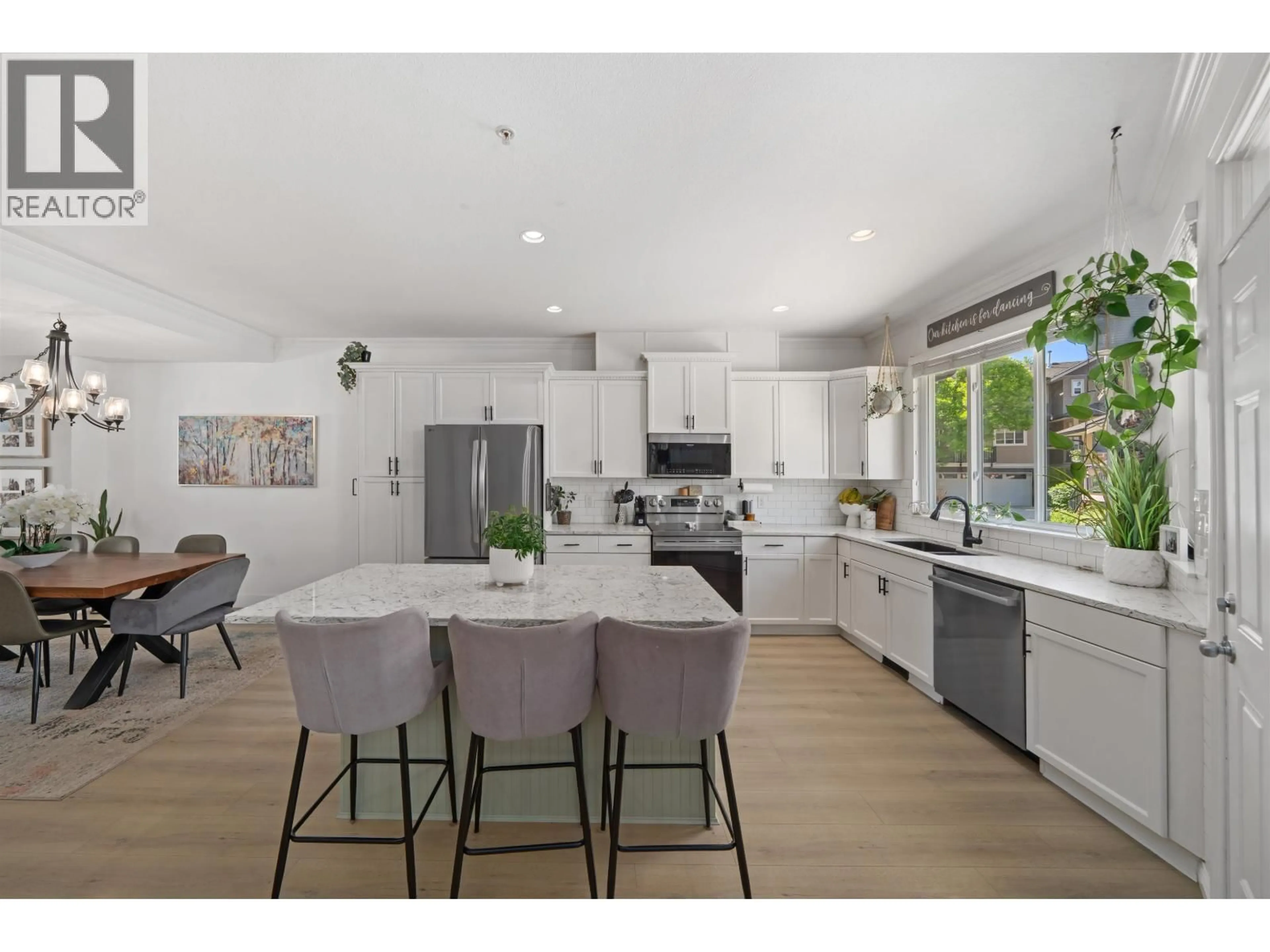 Open concept kitchen, unknown for 20 - 11720 COTTONWOOD DRIVE, Maple Ridge British Columbia V2X0G7
