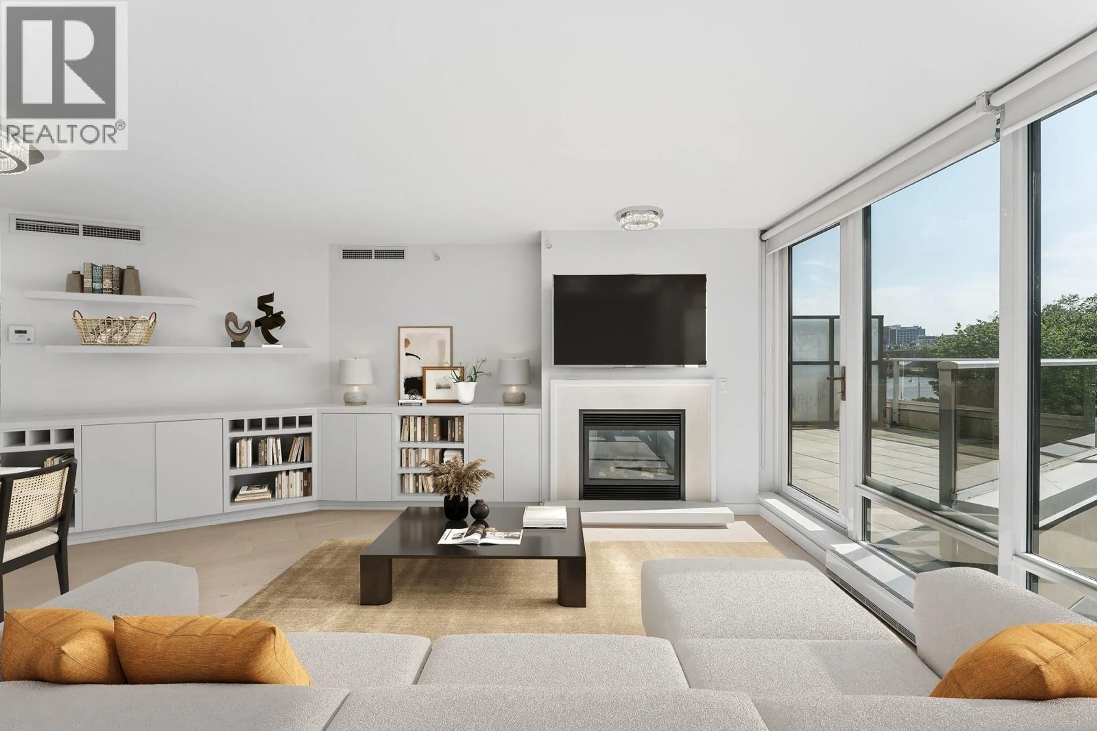 Living room with furniture, unknown for 305 - 8 SMITHE MEWS, Vancouver British Columbia V6B0A5