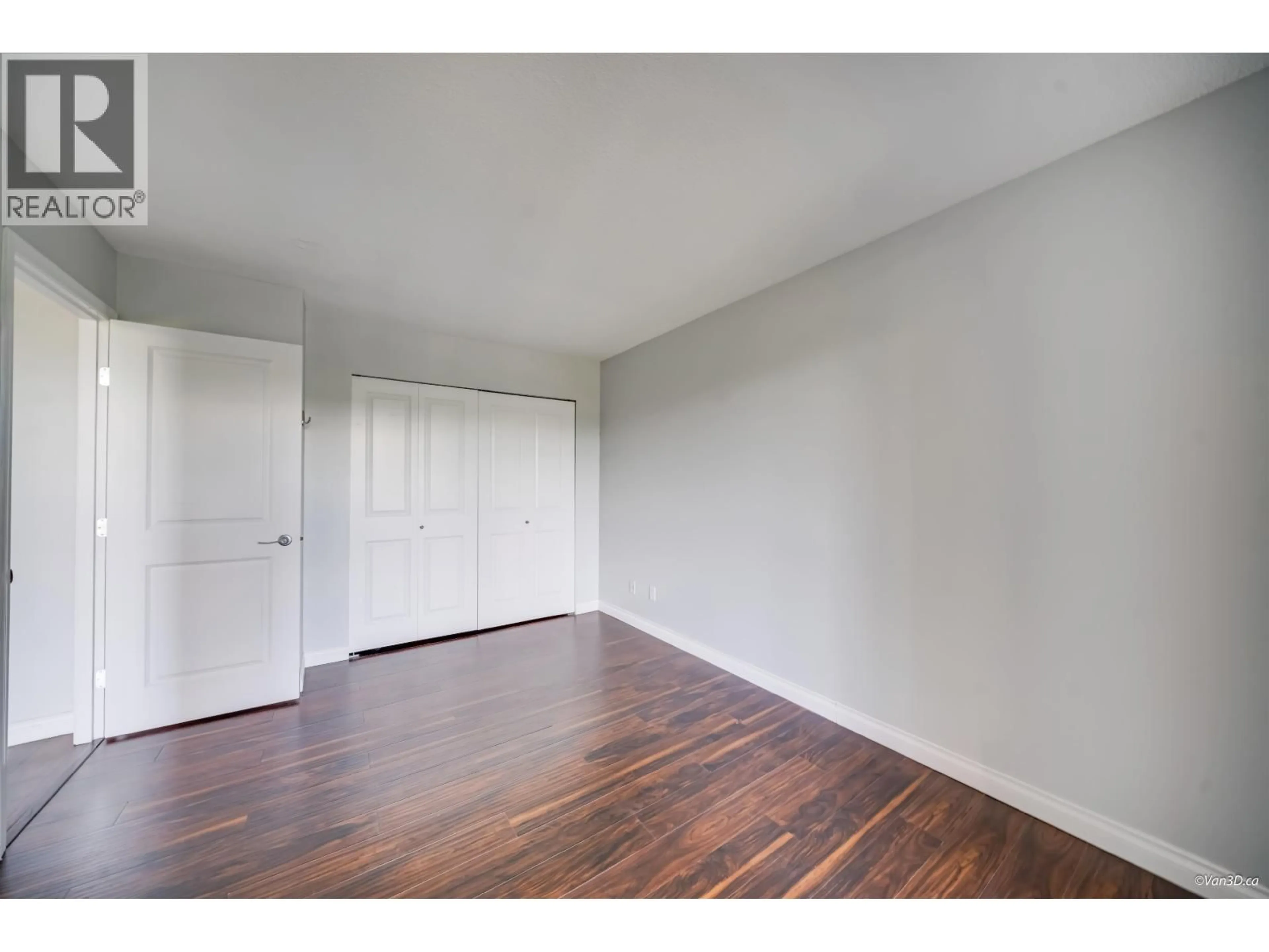 A pic of a room for 707 - 3520 CROWLEY DRIVE, Vancouver British Columbia V5R6G9