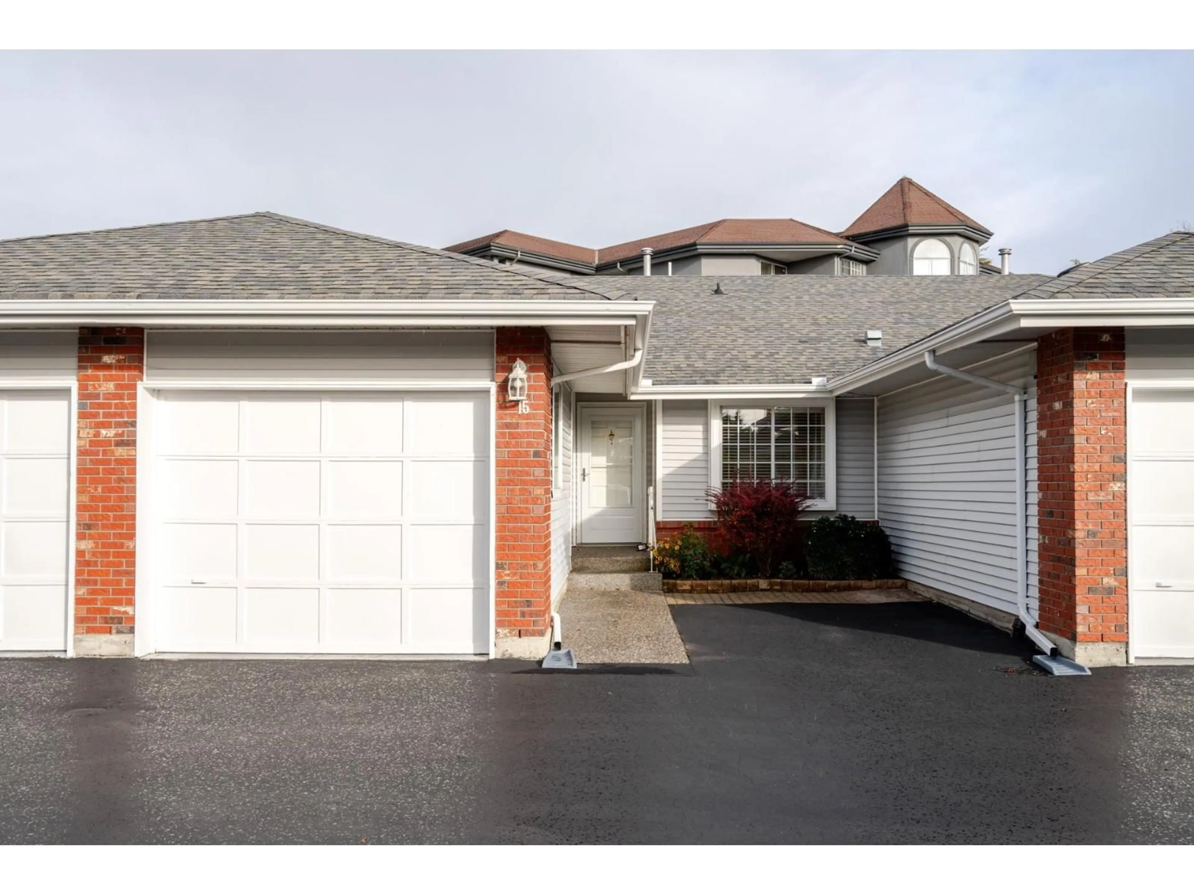 Unknown for 15 - 5365 205 STREET, Langley British Columbia V3A7V7
