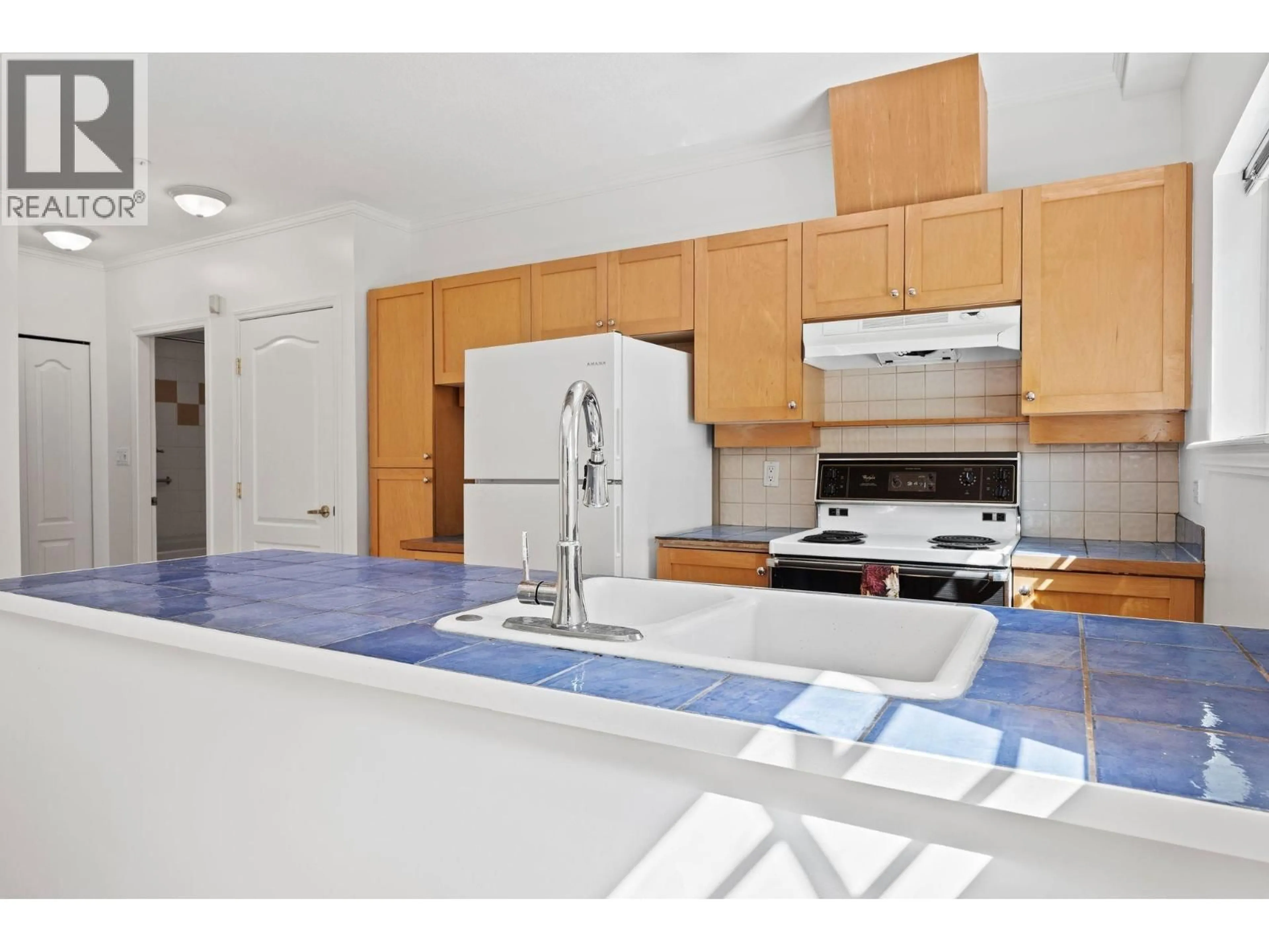 Unknown for 3027 7TH AVENUE, Vancouver British Columbia V6K1Z7