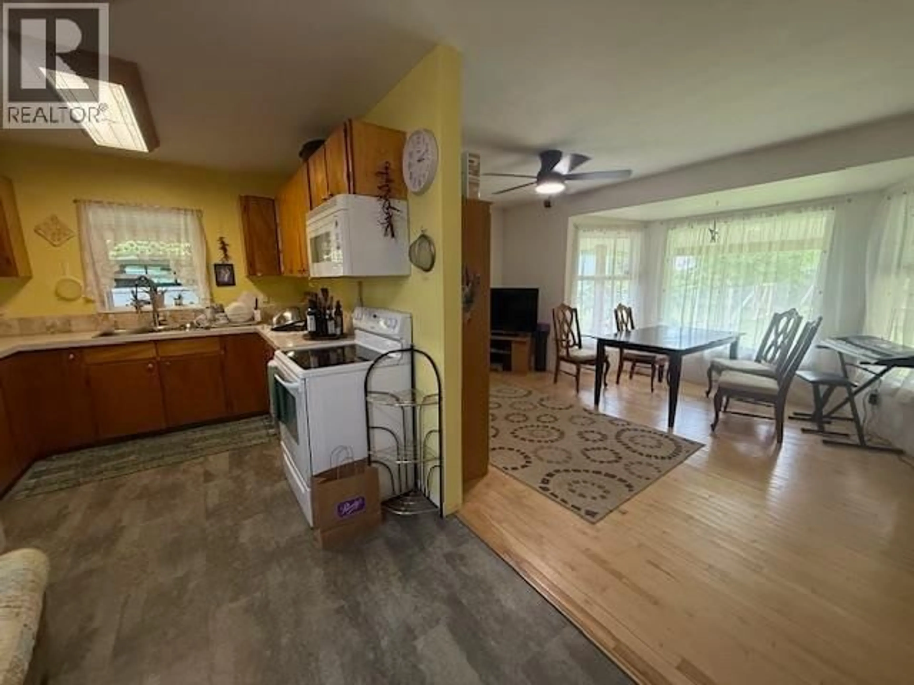 Open concept kitchen, unknown for 1423 MEEK ROAD, Kitwanga British Columbia V0J2A0