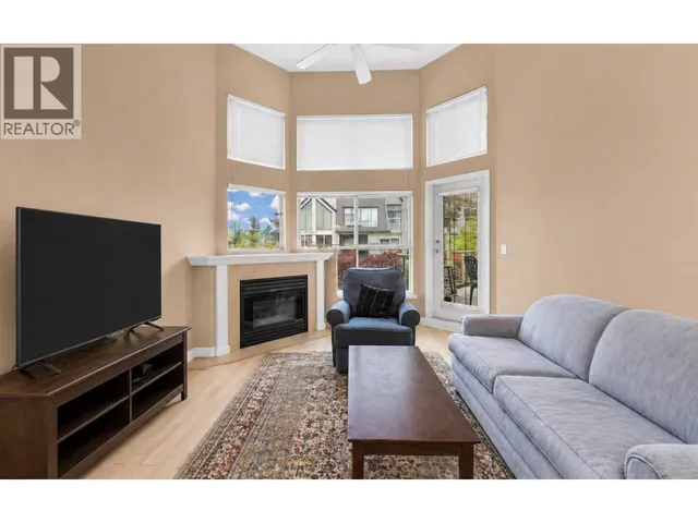 303 - 70 RICHMOND STREET, New Westminster 3