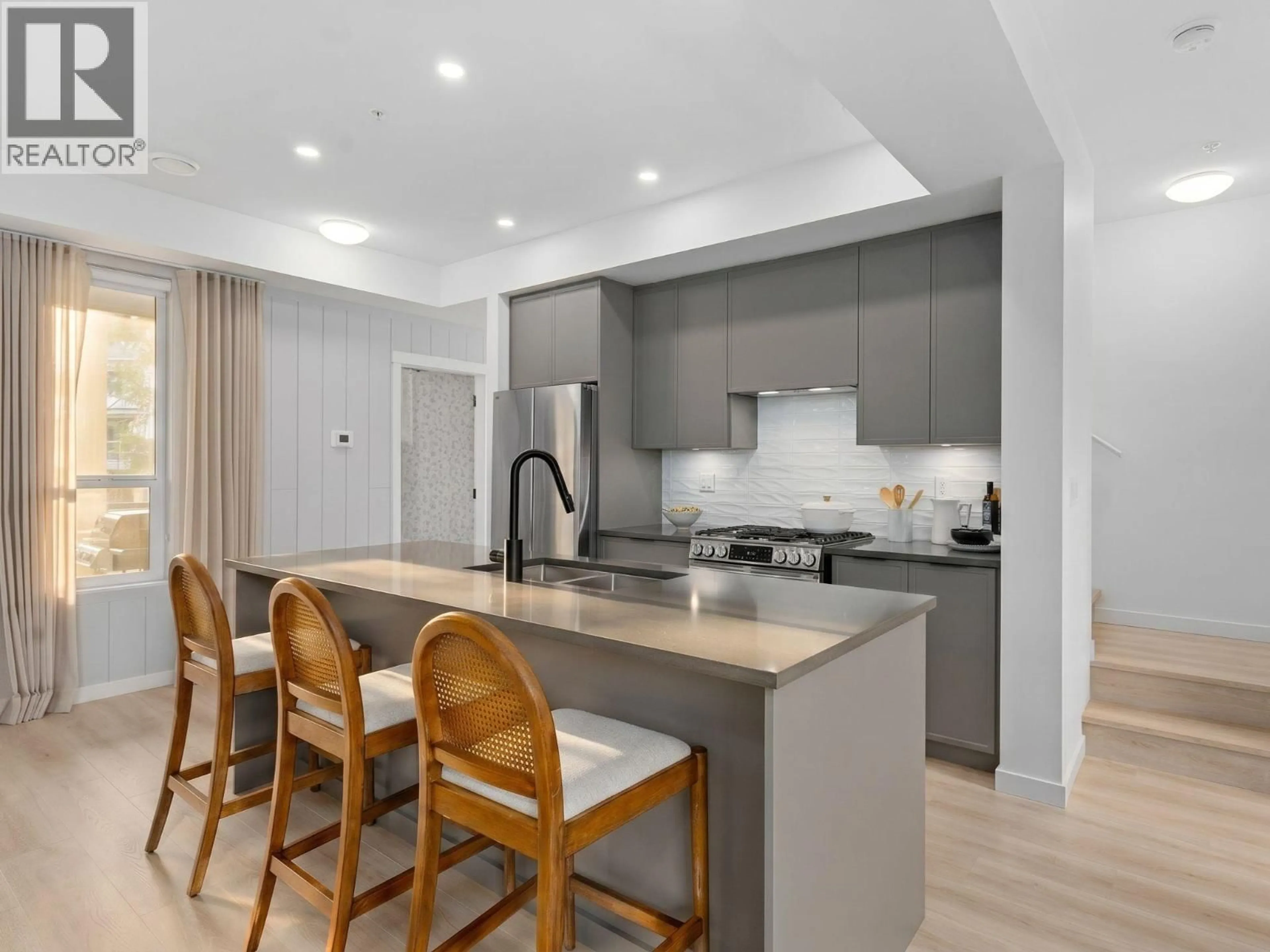 Open concept kitchen, unknown for 80 - 24951 112 AVENUE, Maple Ridge British Columbia V0V0V0