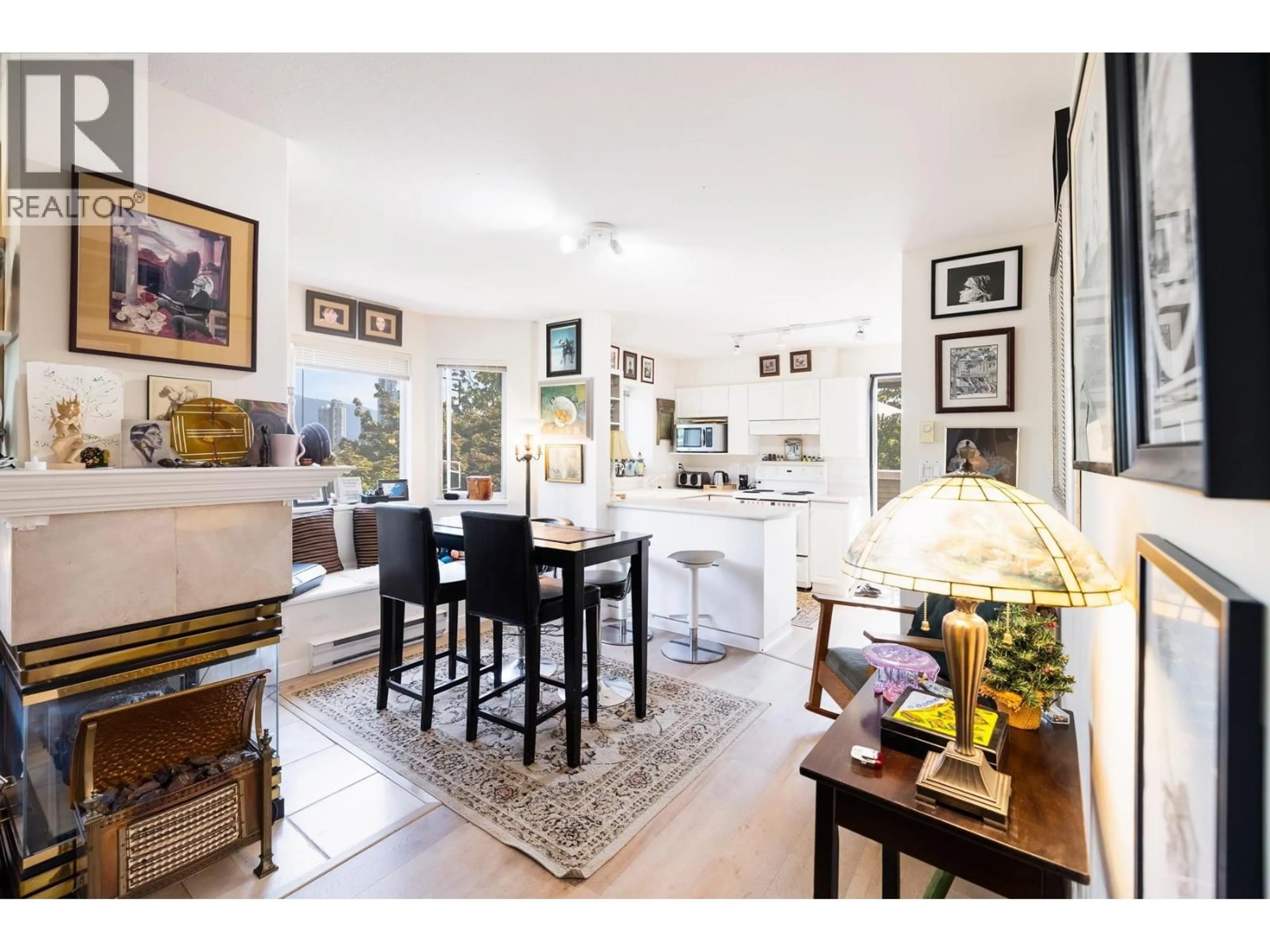 Unknown for 304 - 3183 ESMOND AVENUE, Burnaby British Columbia V5G4V6