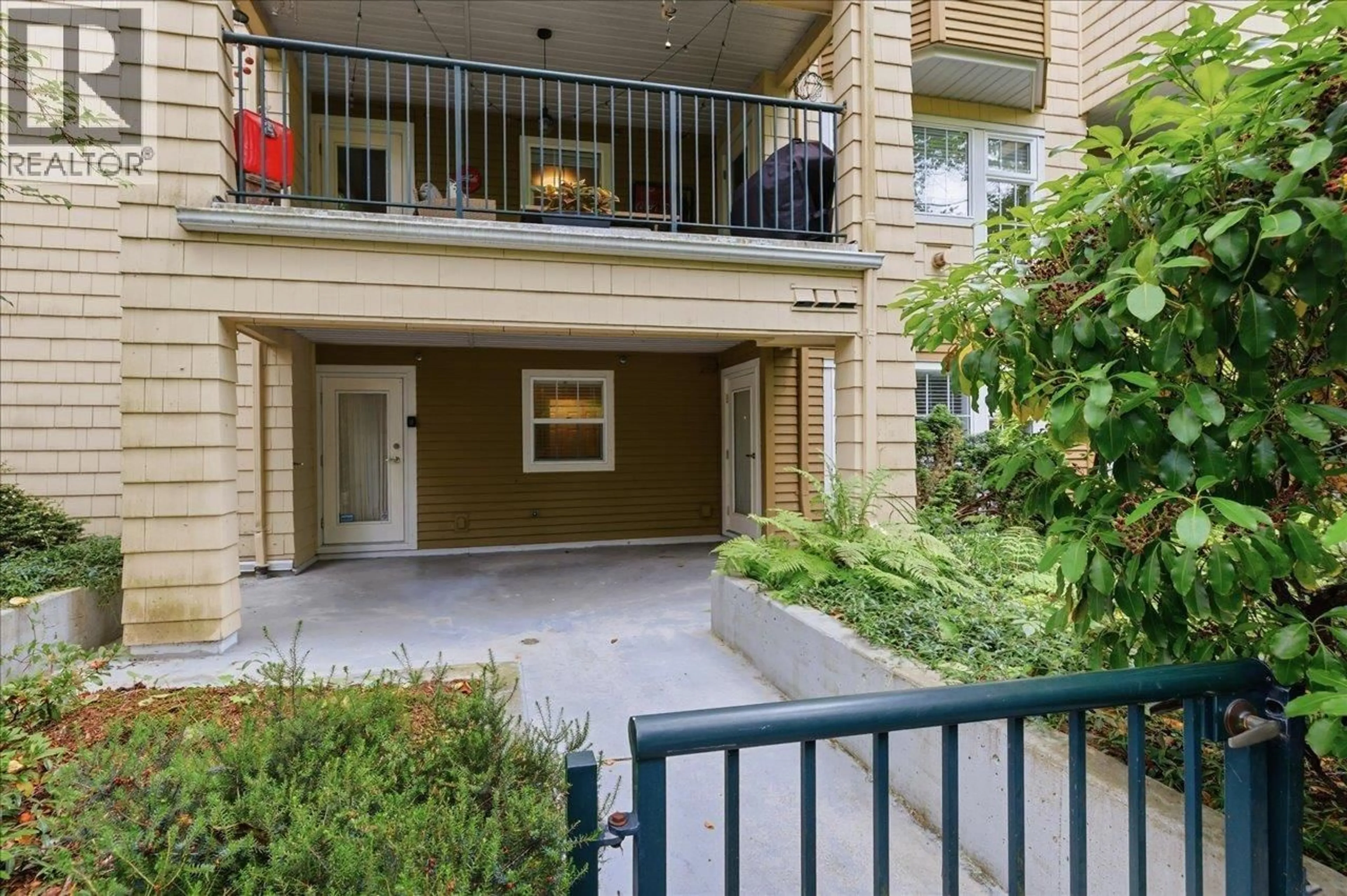 Unknown for 105 - 5556 14 AVENUE, Delta British Columbia V4M4E7