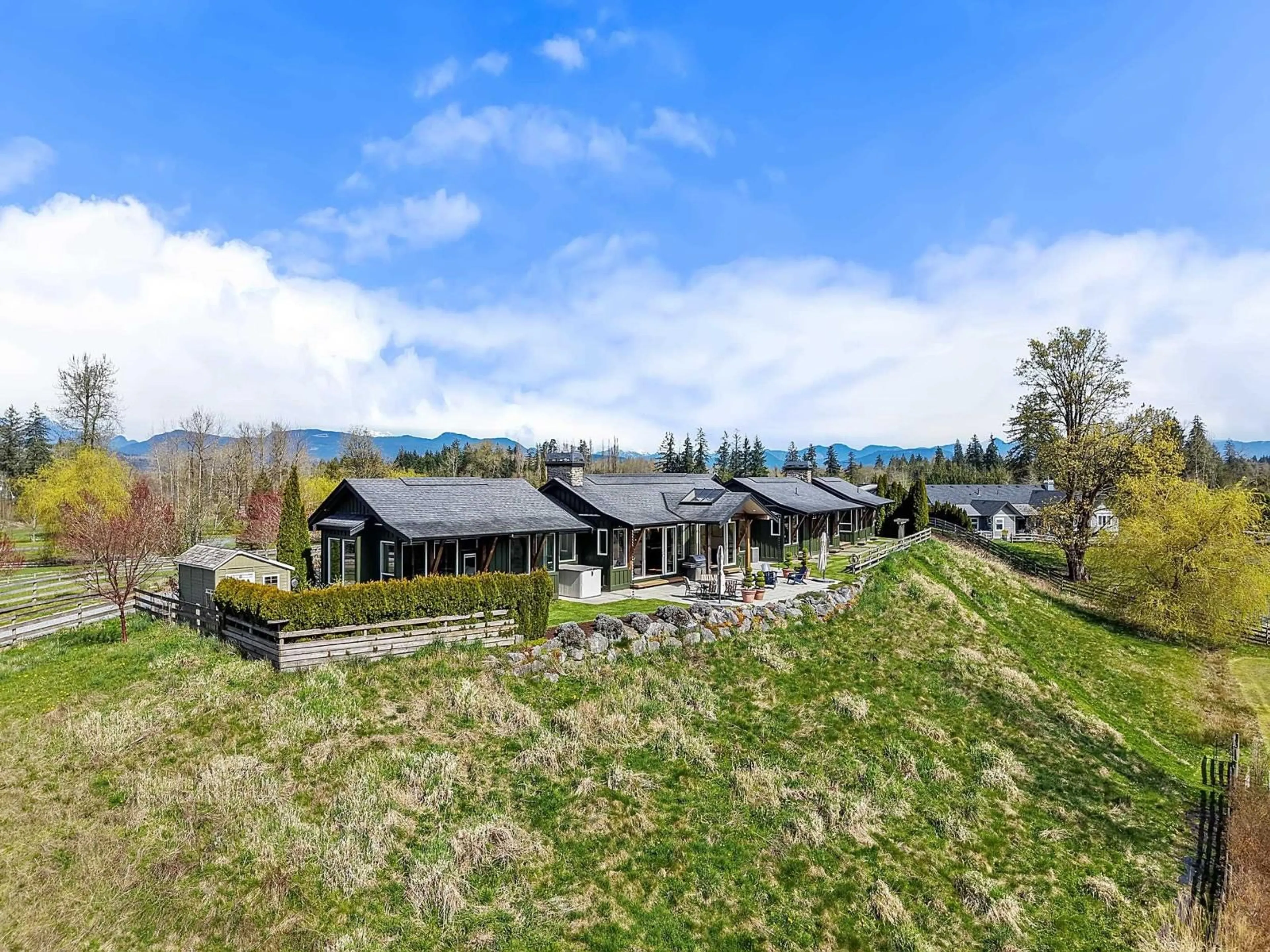 A pic from outside/outdoor area/front of a property/back of a property/a pic from drone, mountain view for 26276 69 AVENUE, Langley British Columbia V4W1M6