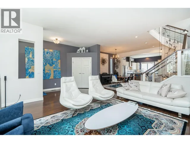 1420 COAST MERIDIAN ROAD, Coquitlam 4