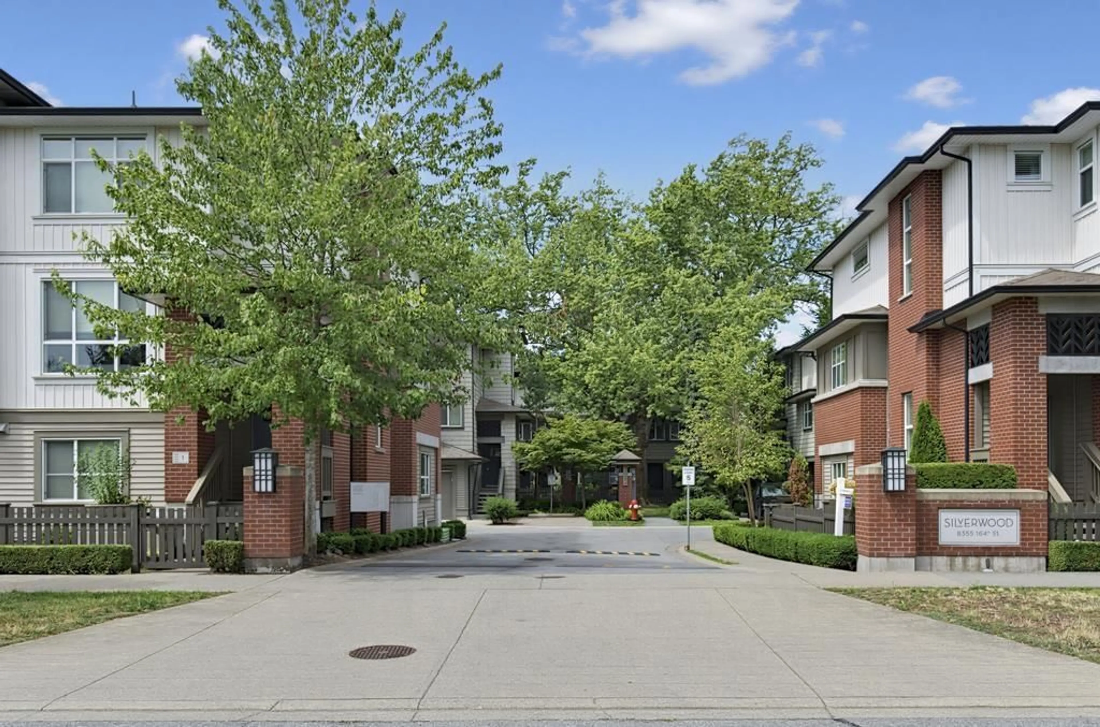 Unknown for 64 - 8355 164 STREET, Surrey British Columbia V4N1E3