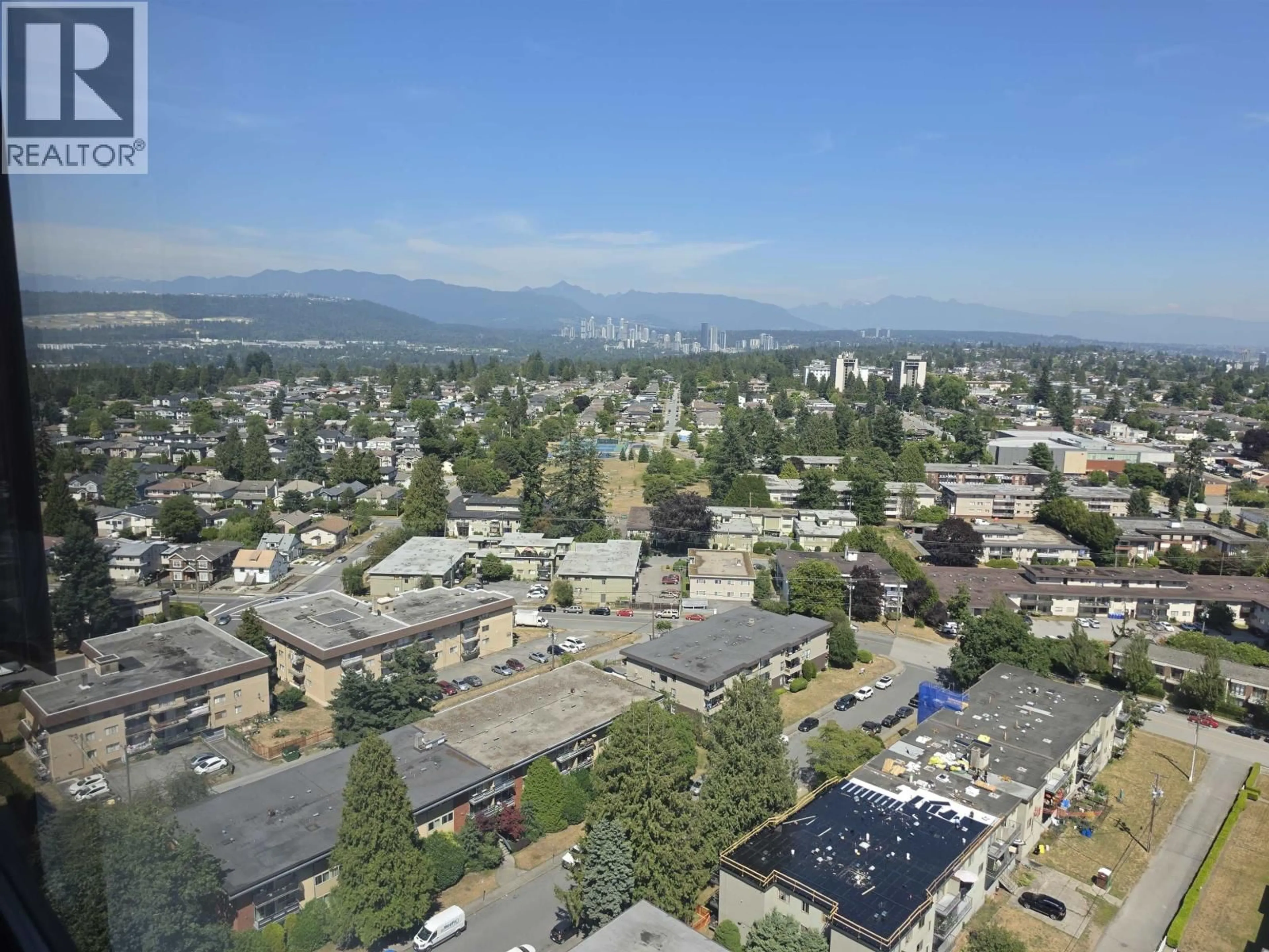A pic from outside/outdoor area/front of a property/back of a property/a pic from drone, mountain view for 2605 - 7063 HALL AVENUE, Burnaby British Columbia V5E0A5