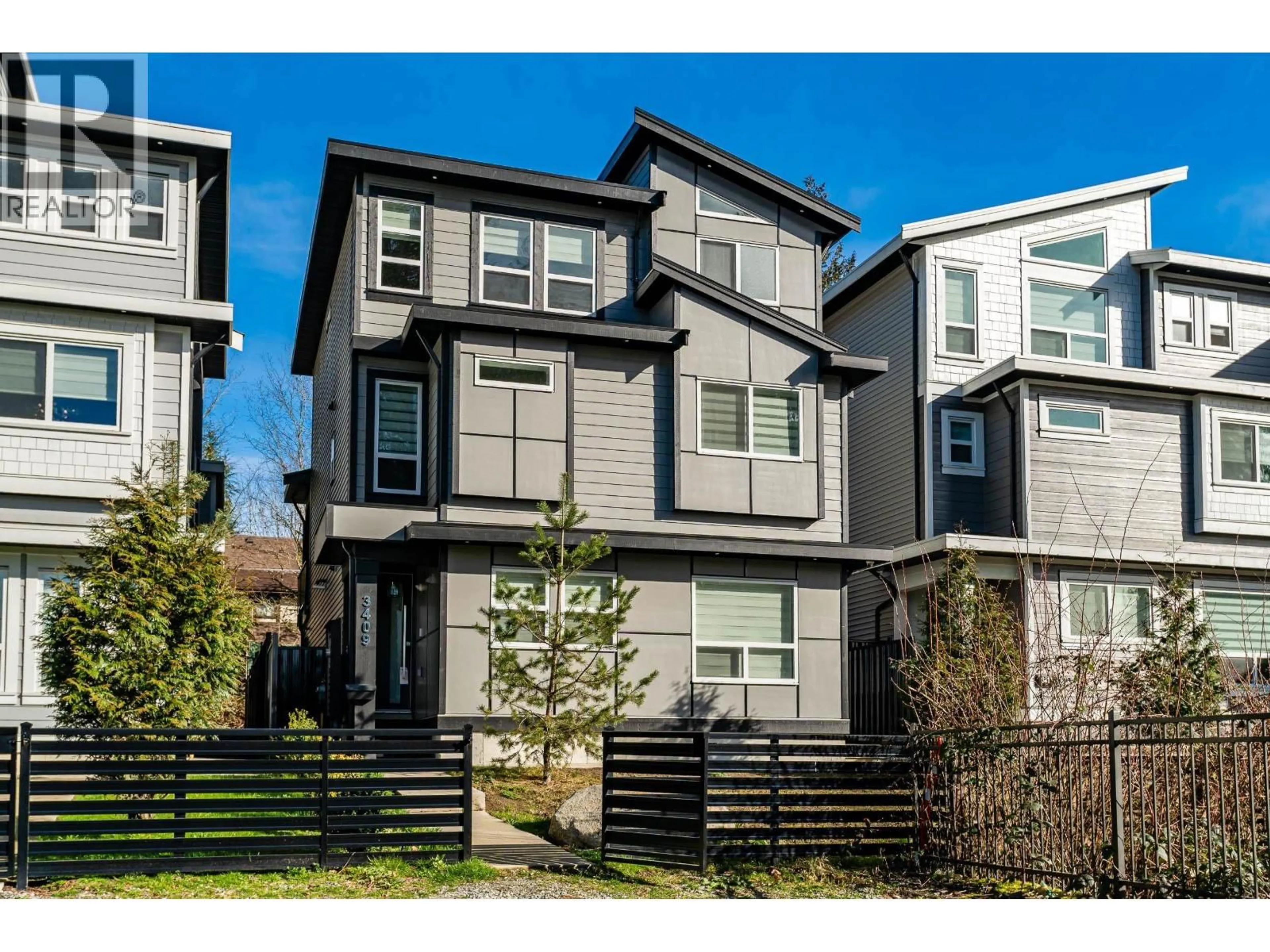 Home with vinyl exterior material, street for 3409 VICTORIA DRIVE, Coquitlam British Columbia V3B2V5