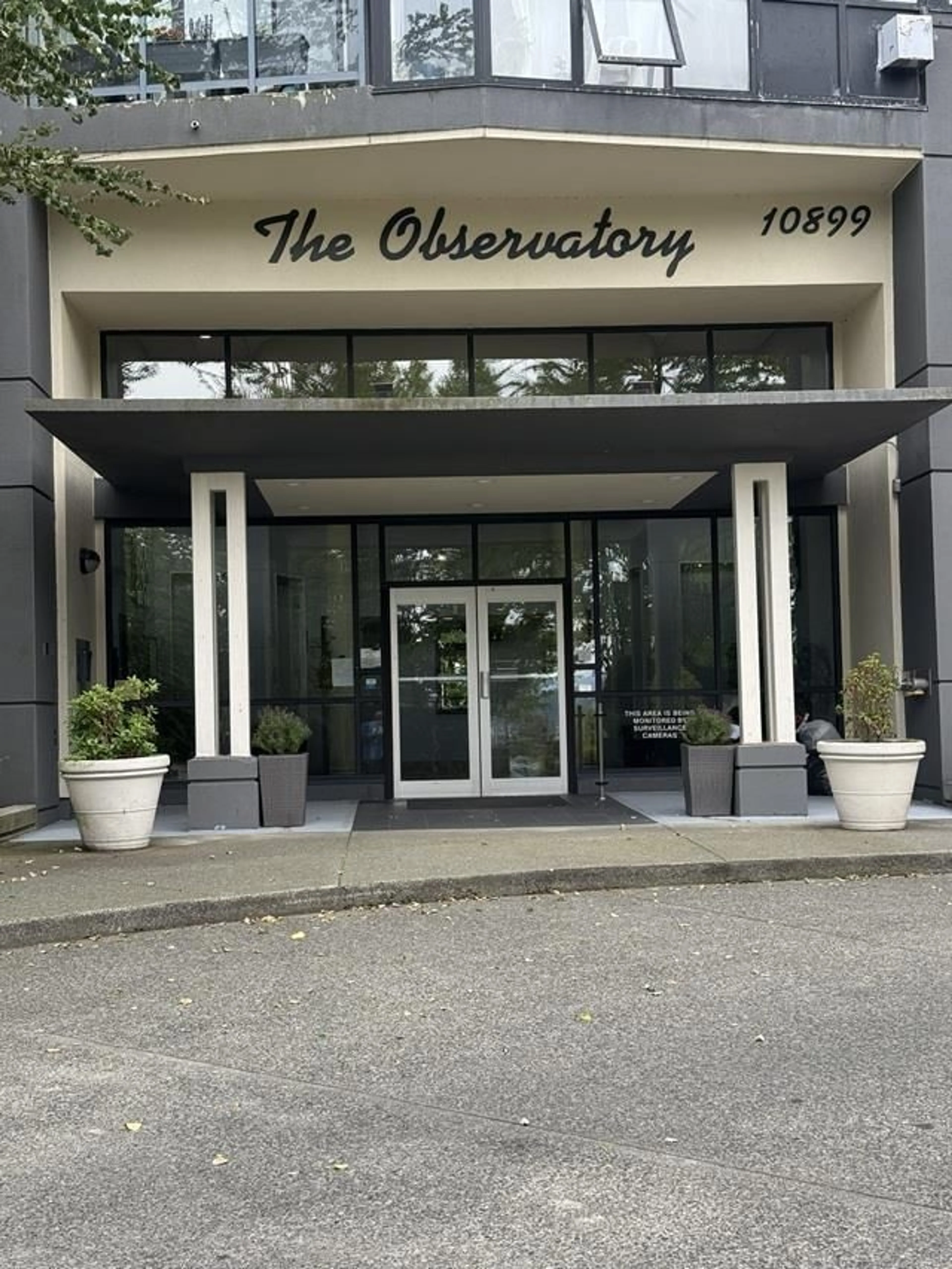 Lobby for 404 - 10899 UNIVERSITY DRIVE, Surrey British Columbia V3T5V2