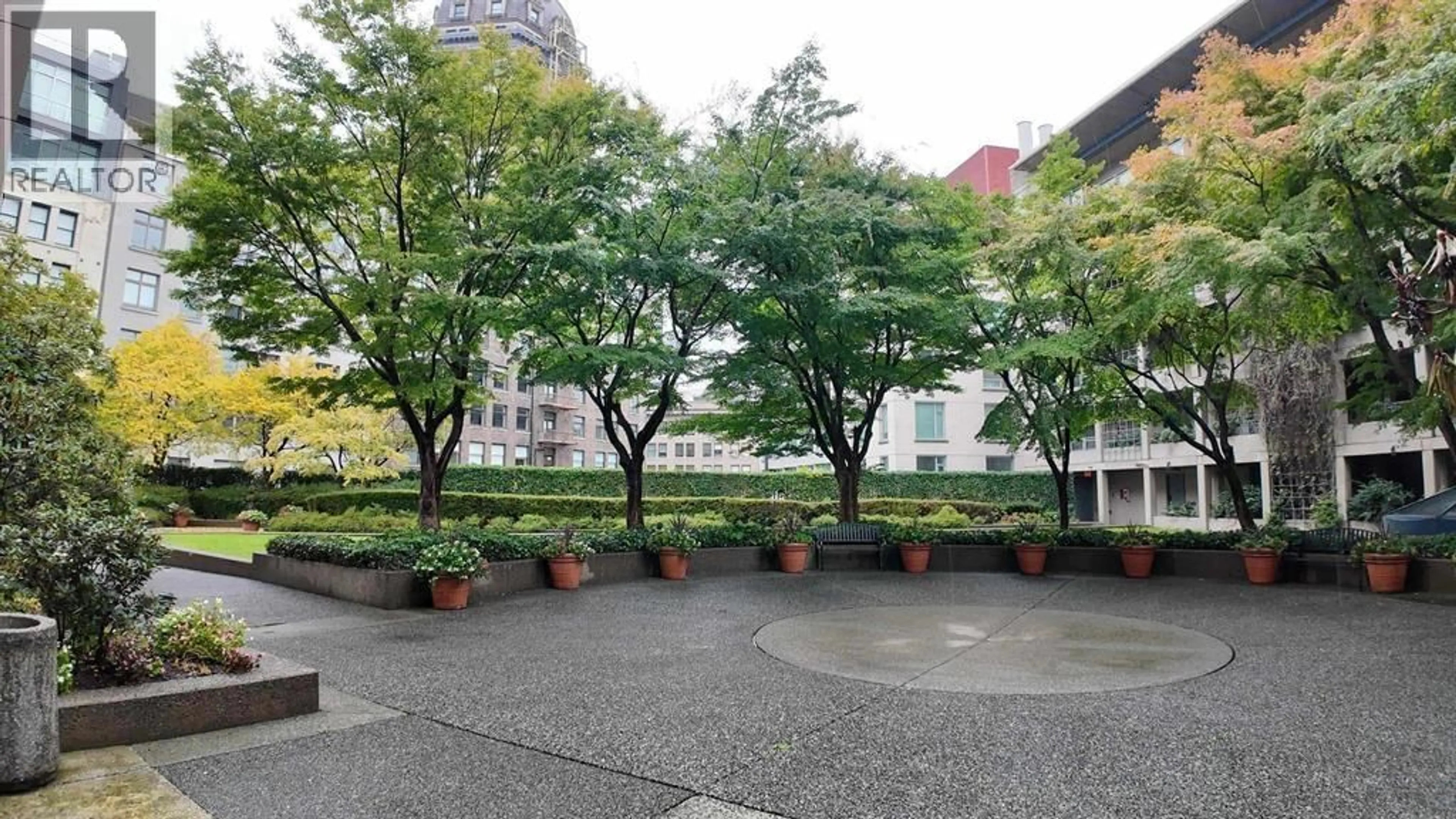 Patio, street for 2304 - 183 KEEFER PLACE, Vancouver British Columbia V6B6B9