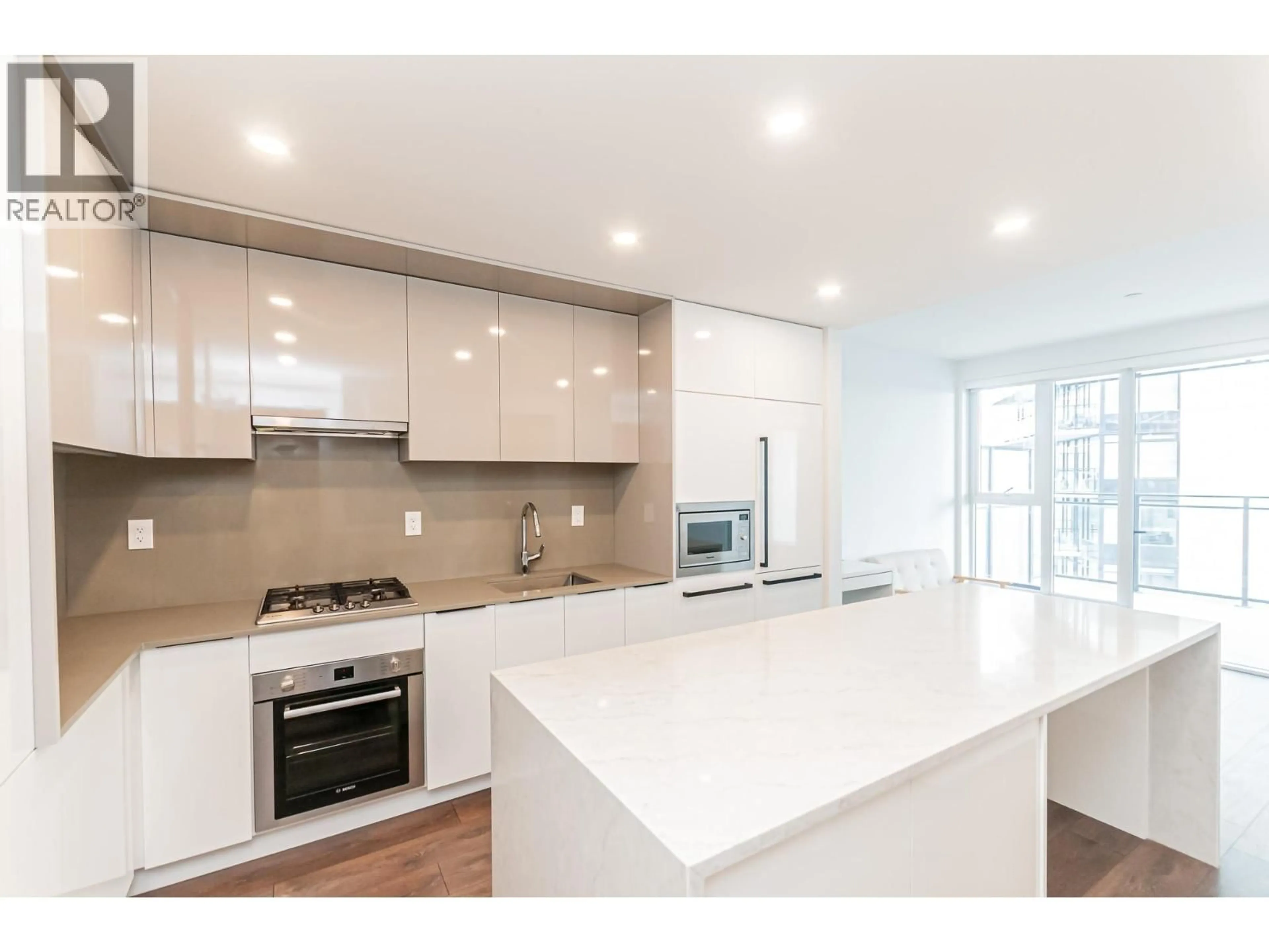 Open concept kitchen, unknown for 2410 - 4711 HAZEL STREET, Burnaby British Columbia V5H0J9