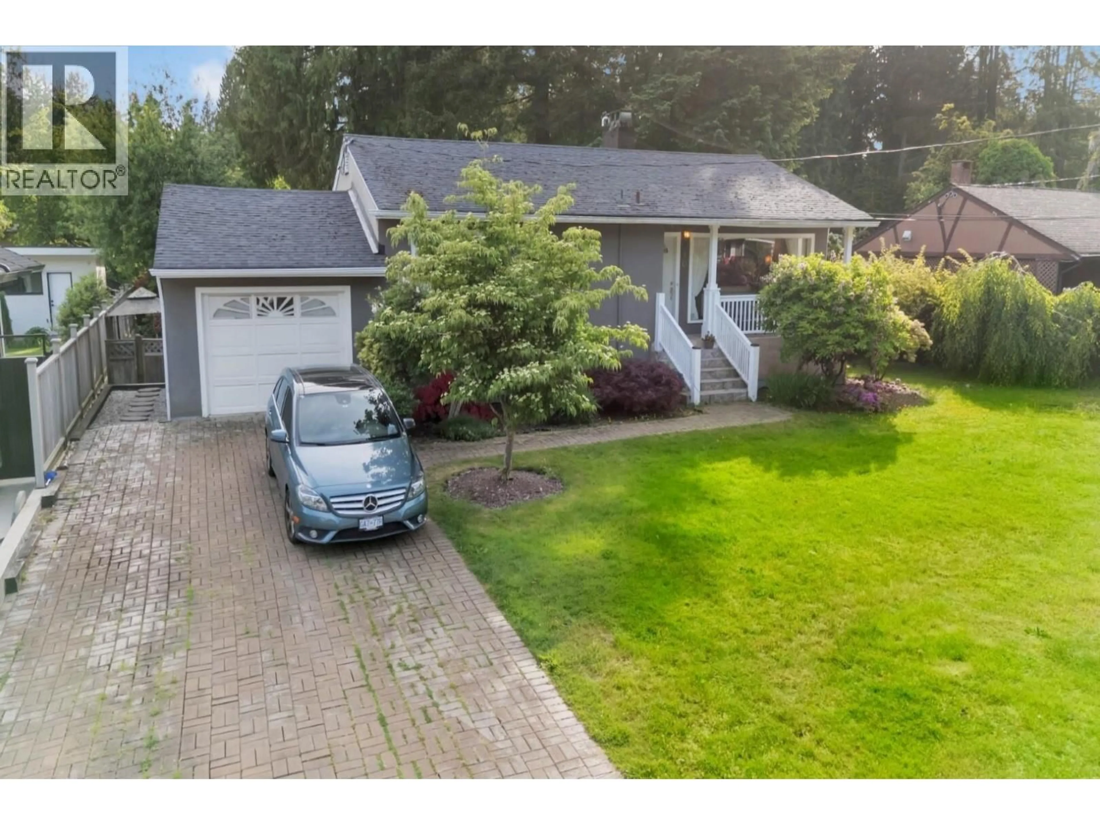 A pic from outside/outdoor area/front of a property/back of a property/a pic from drone, street for 1075 RUTHINA AVENUE, North Vancouver British Columbia V7R2E7