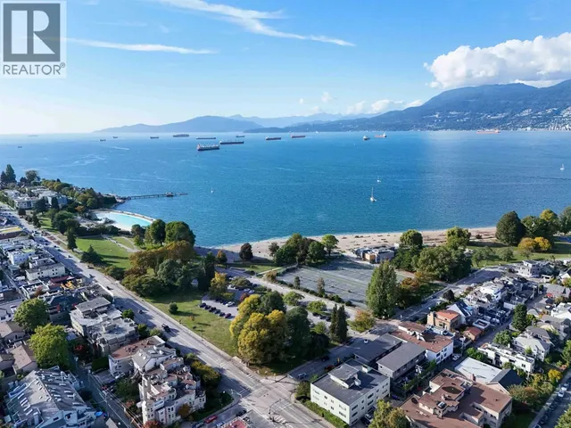 1346 LABURNUM STREET, Vancouver 5