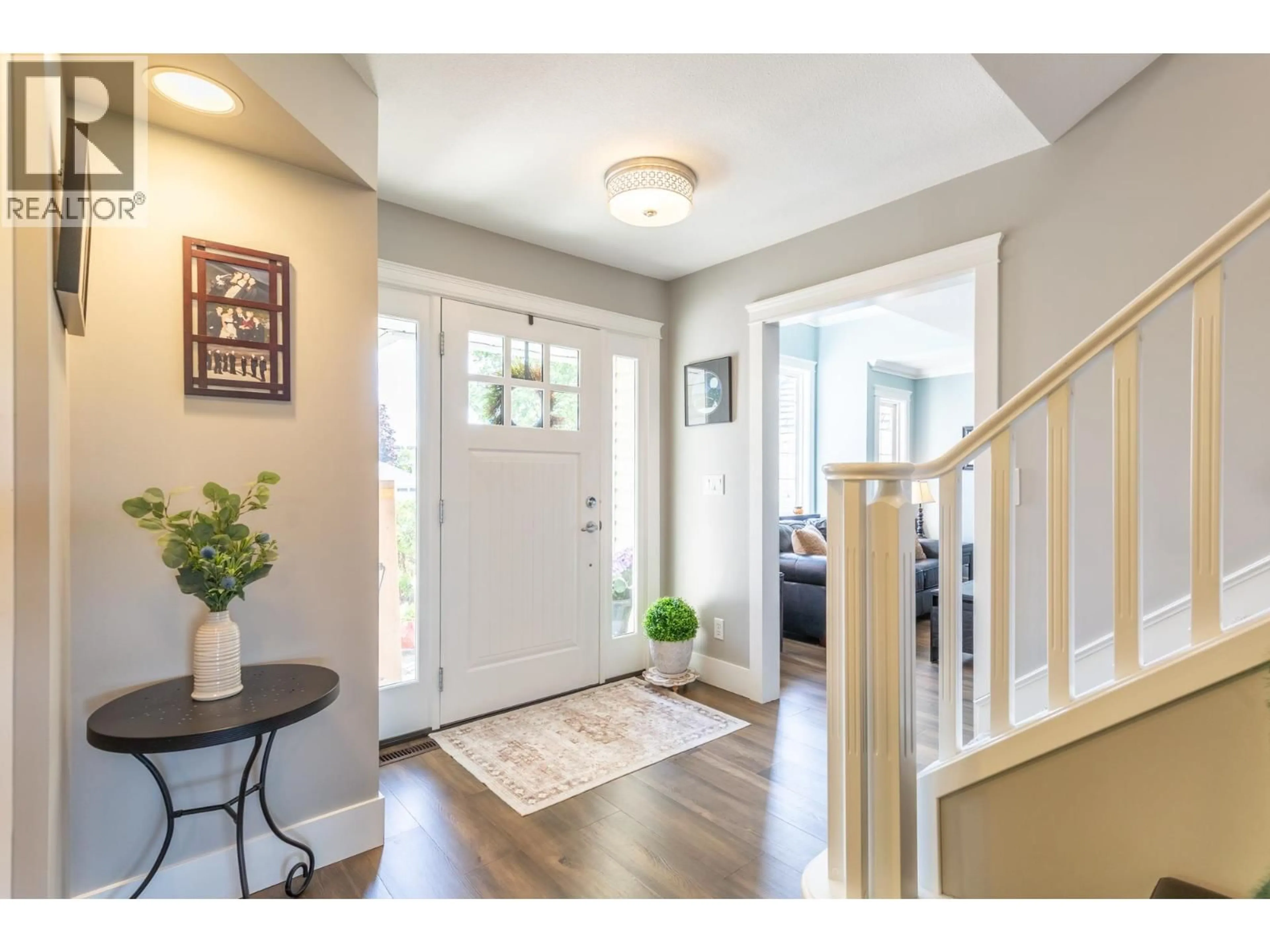 Indoor entryway for 18907 118B AVENUE, Pitt Meadows British Columbia V3Y2L2