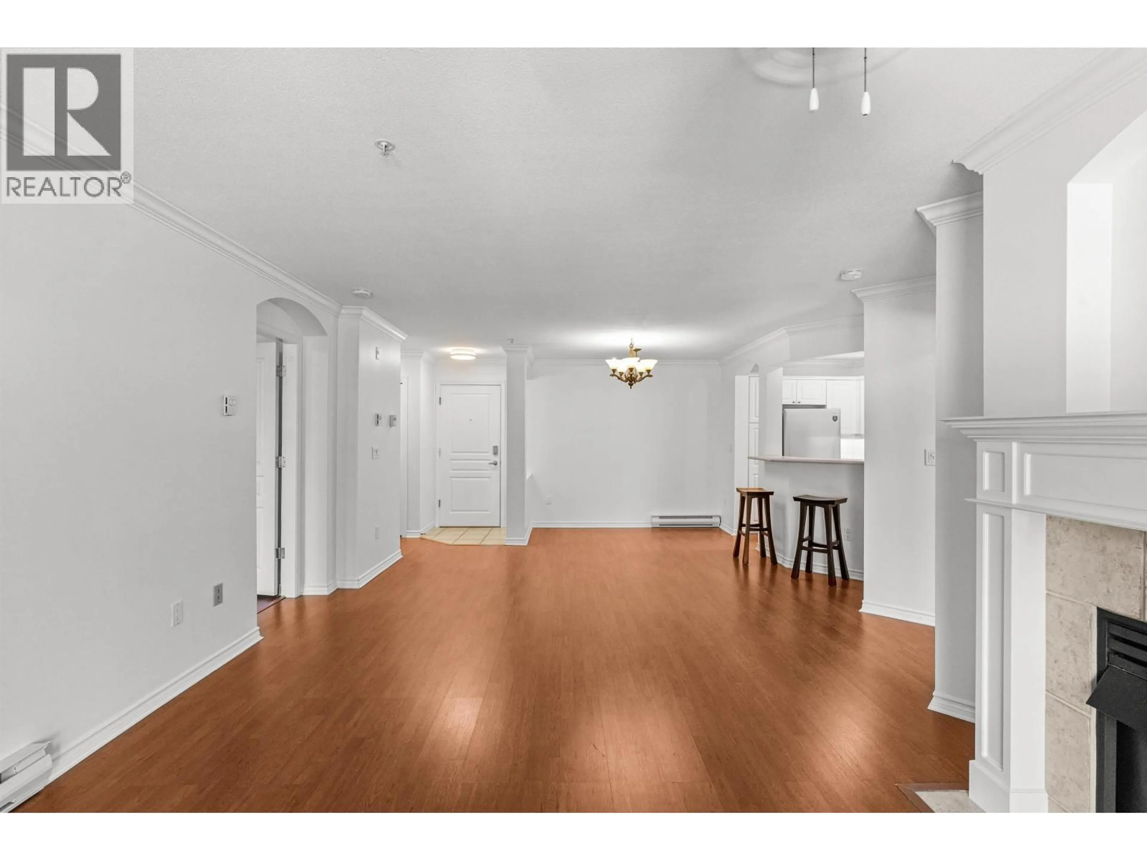 A pic of a room for 118 - 4770 52A STREET, Delta British Columbia V4K5B5